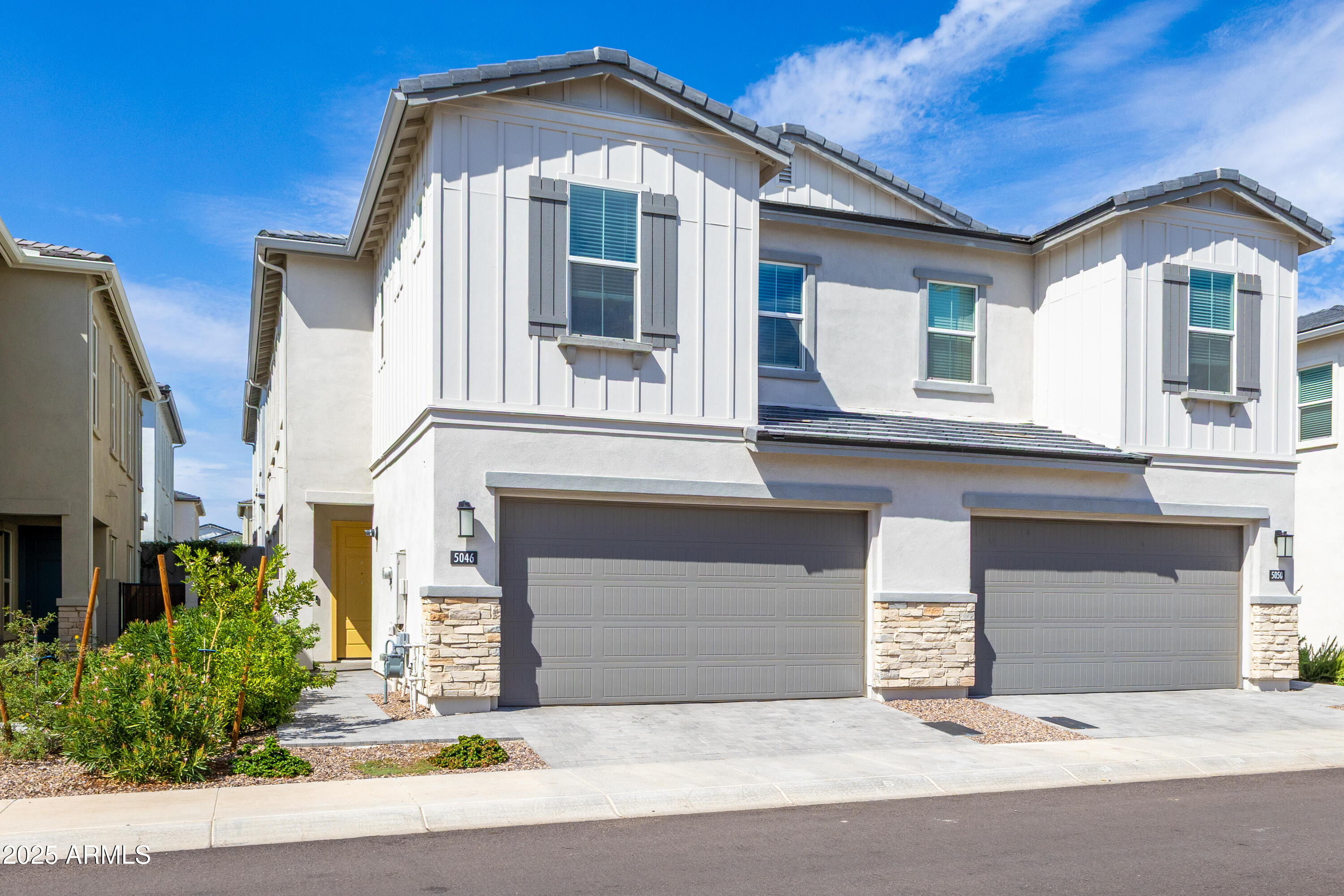 5046 E ANDERSON Drive