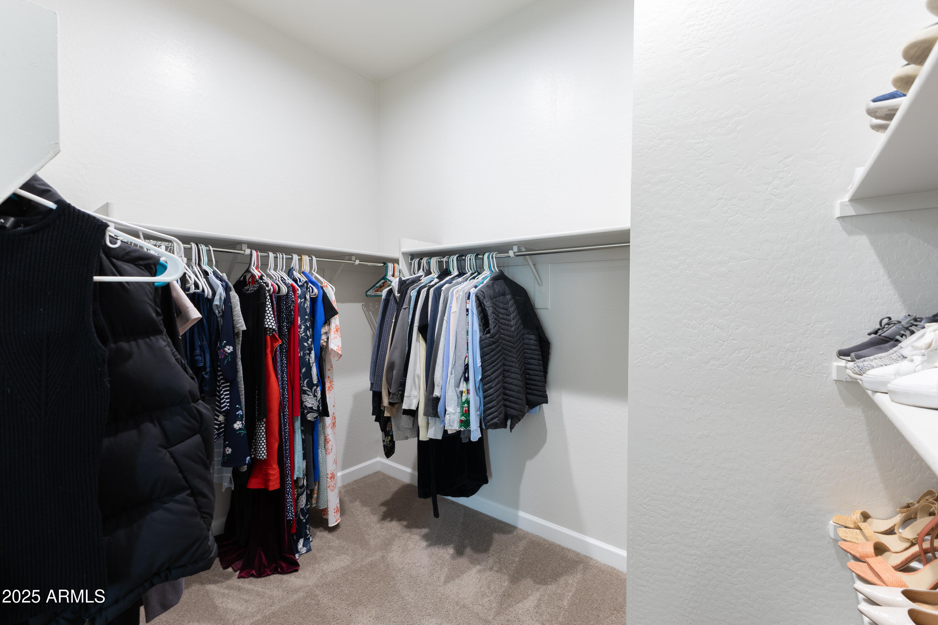 5046 E ANDERSON Drive