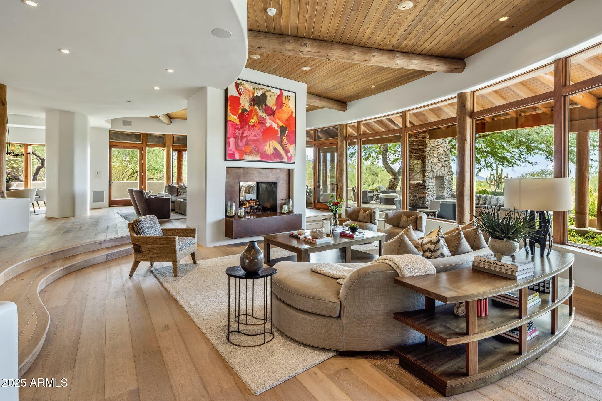 9290 E THOMPSON PEAK Parkway, 463