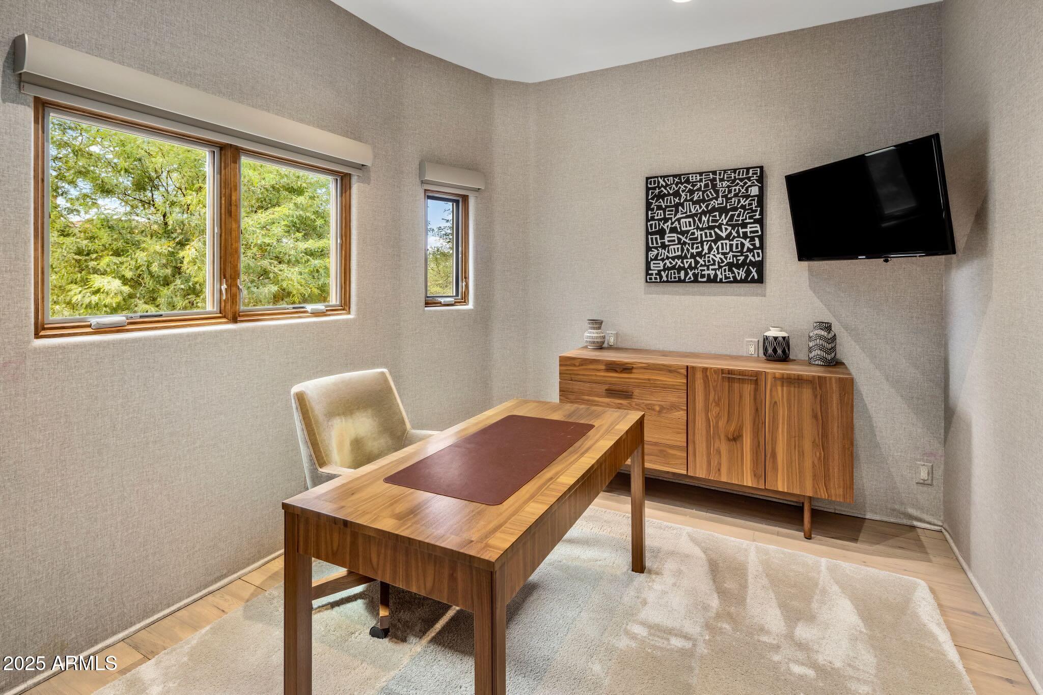 9290 E THOMPSON PEAK Parkway, 463