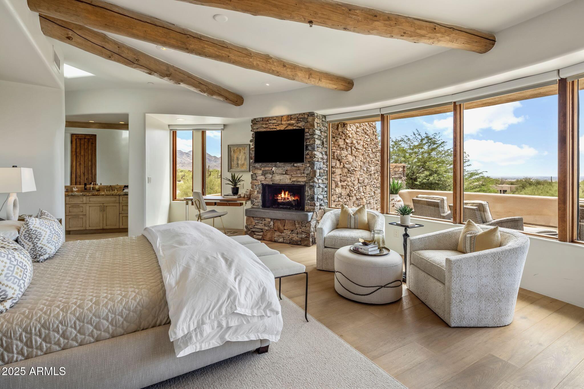 9290 E THOMPSON PEAK Parkway, 463