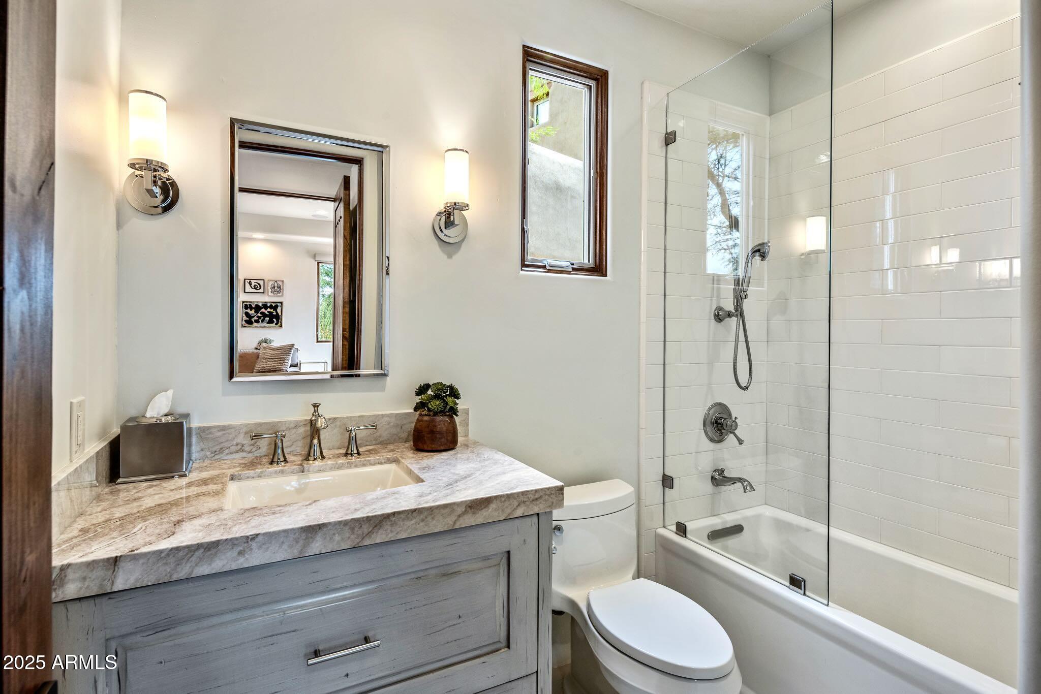 9290 E THOMPSON PEAK Parkway, 463