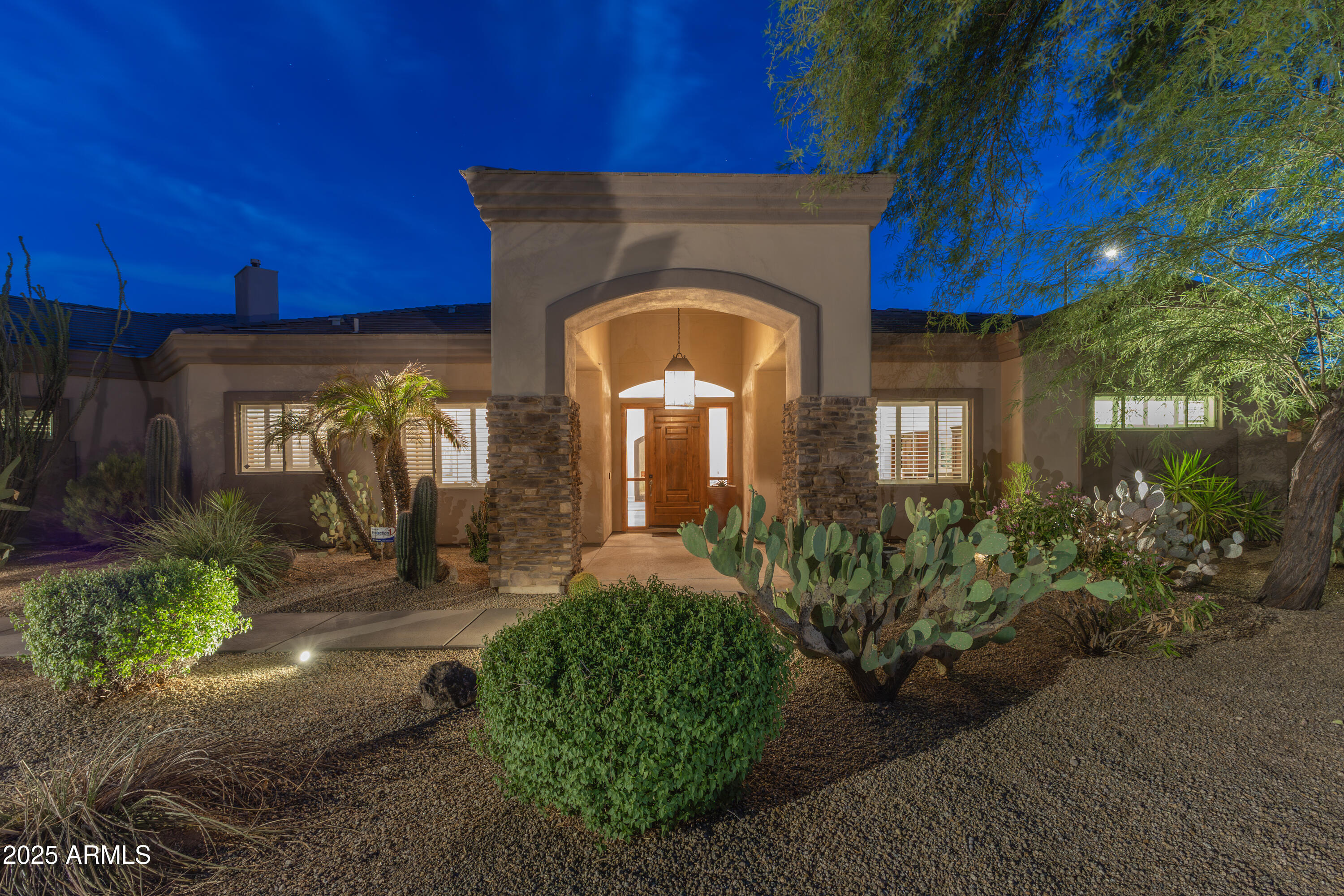 9417 E CHARTER OAK Drive