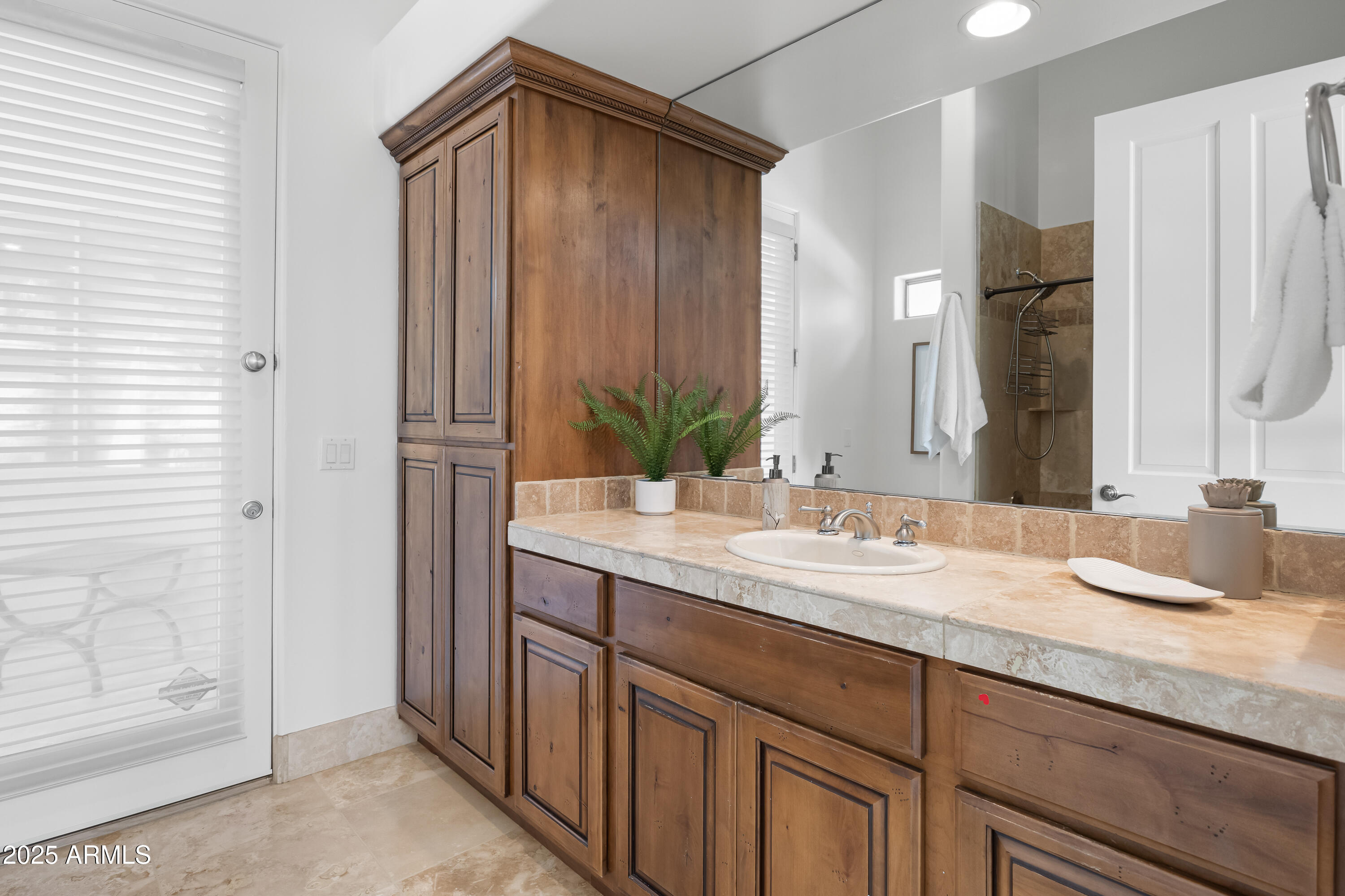 9417 E CHARTER OAK Drive