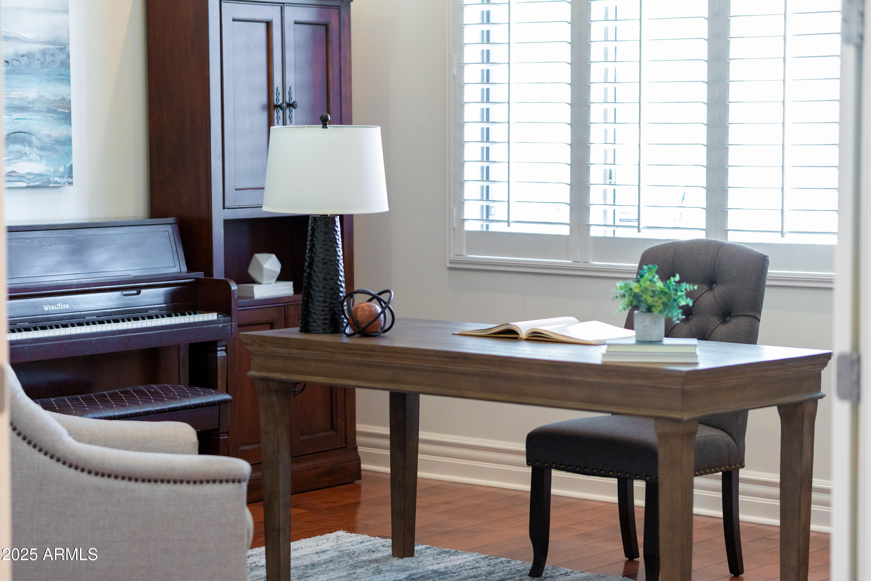 9417 E CHARTER OAK Drive