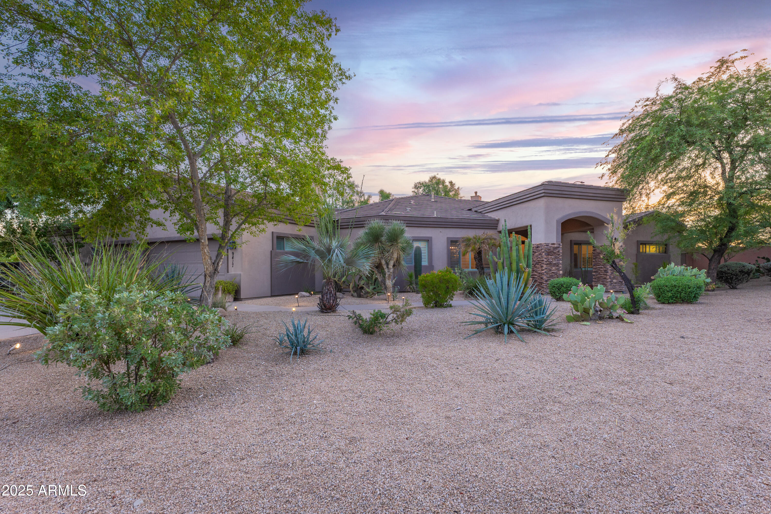 9417 E CHARTER OAK Drive