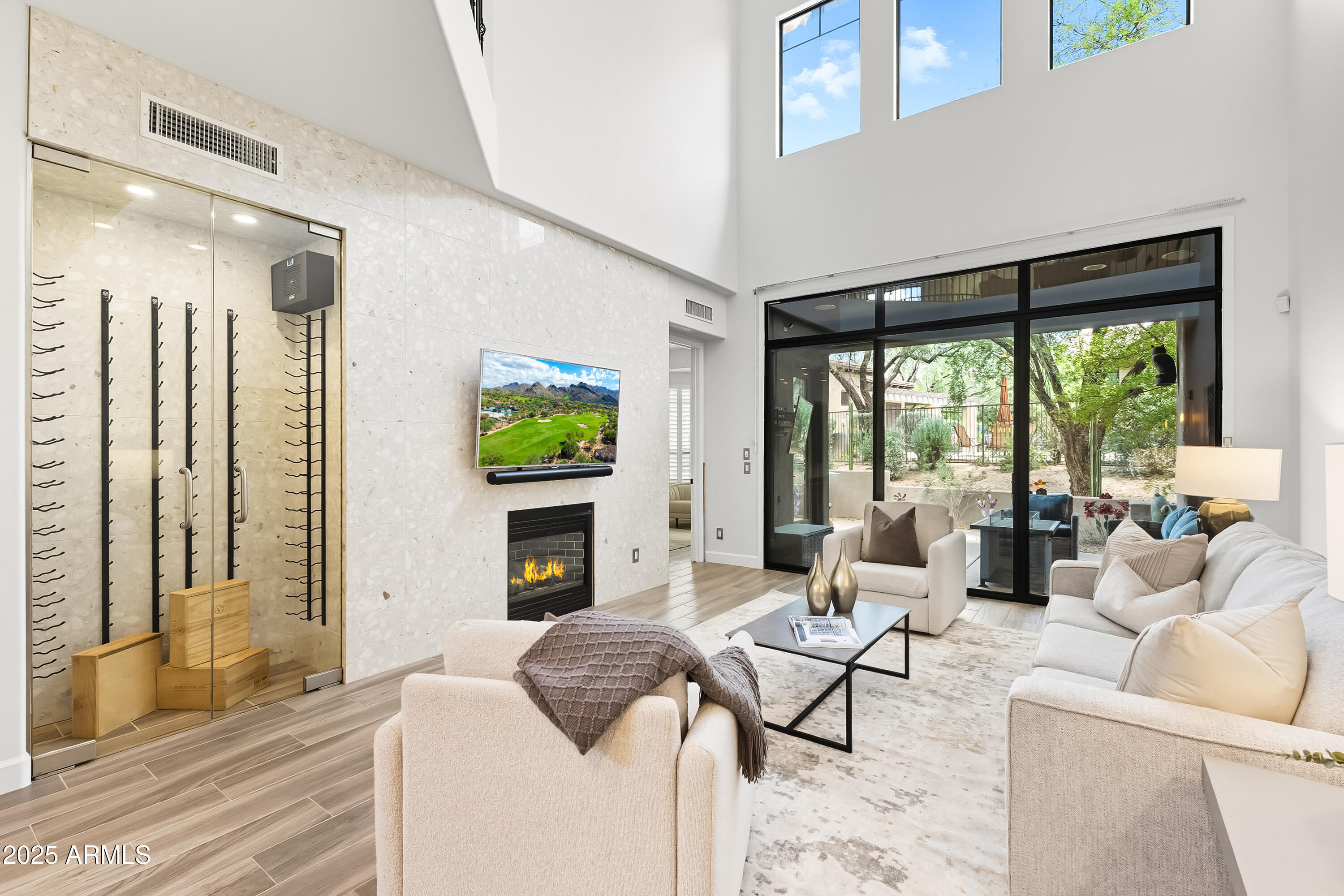 9270 E THOMPSON PEAK Parkway, 327