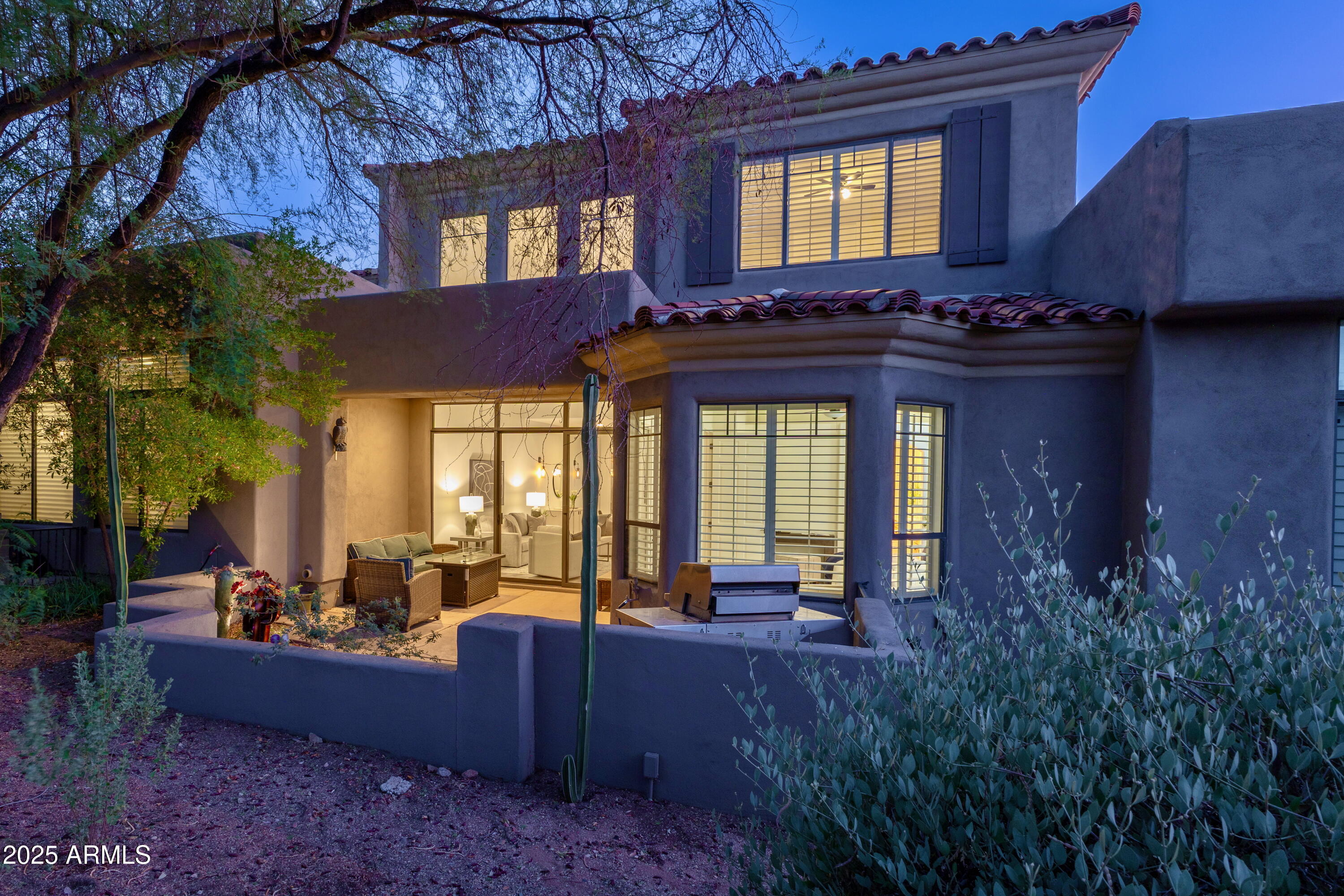 9270 E THOMPSON PEAK Parkway, 327