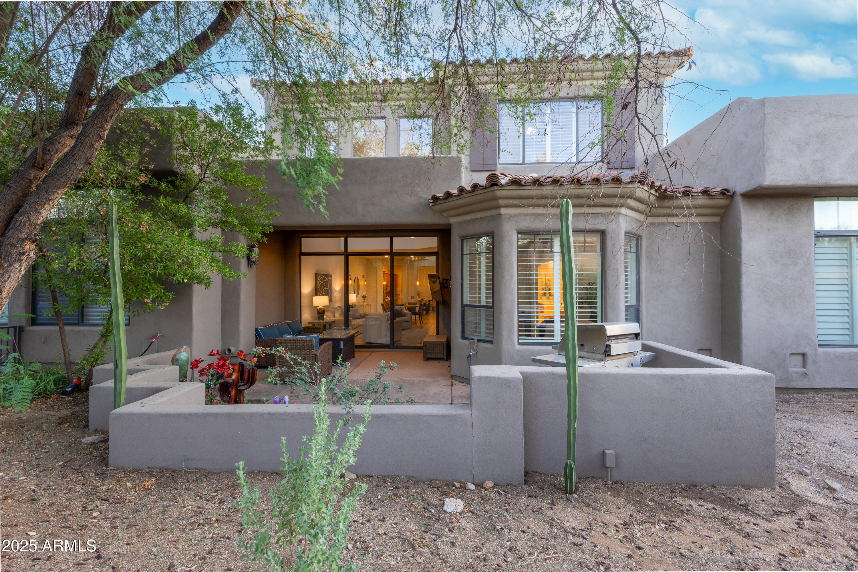 9270 E THOMPSON PEAK Parkway, 327