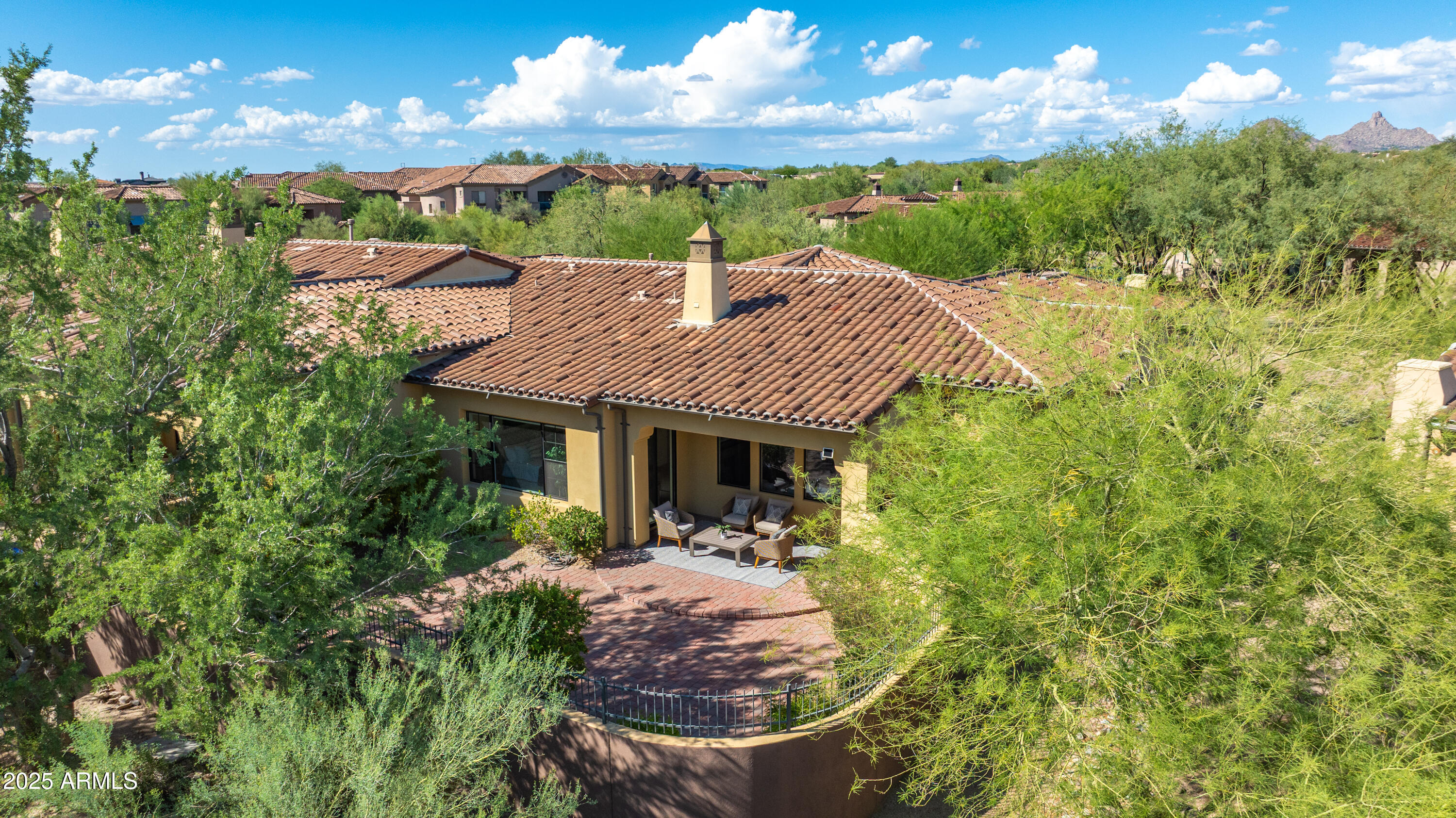 9155 E HOVERLAND Road