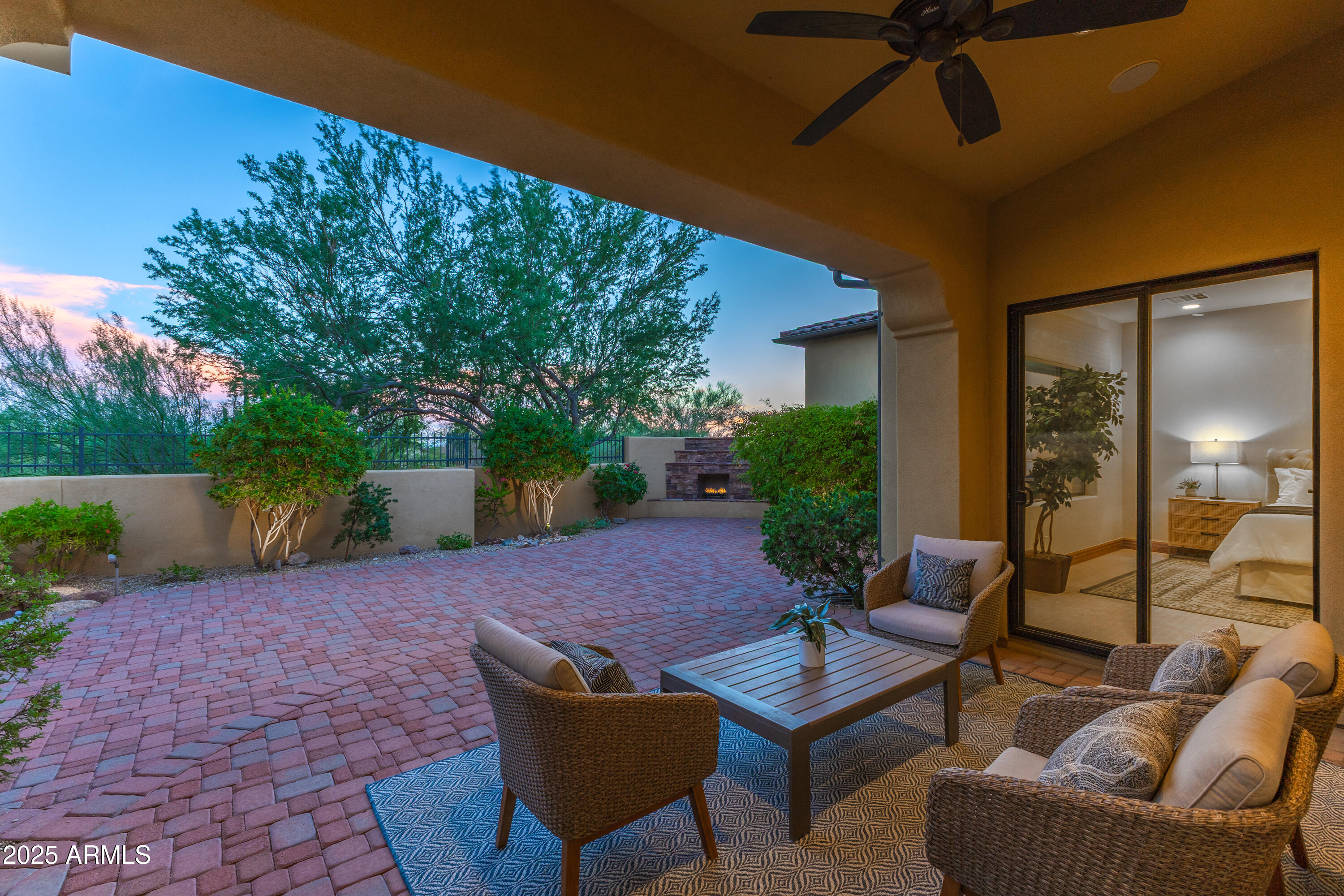 9155 E HOVERLAND Road