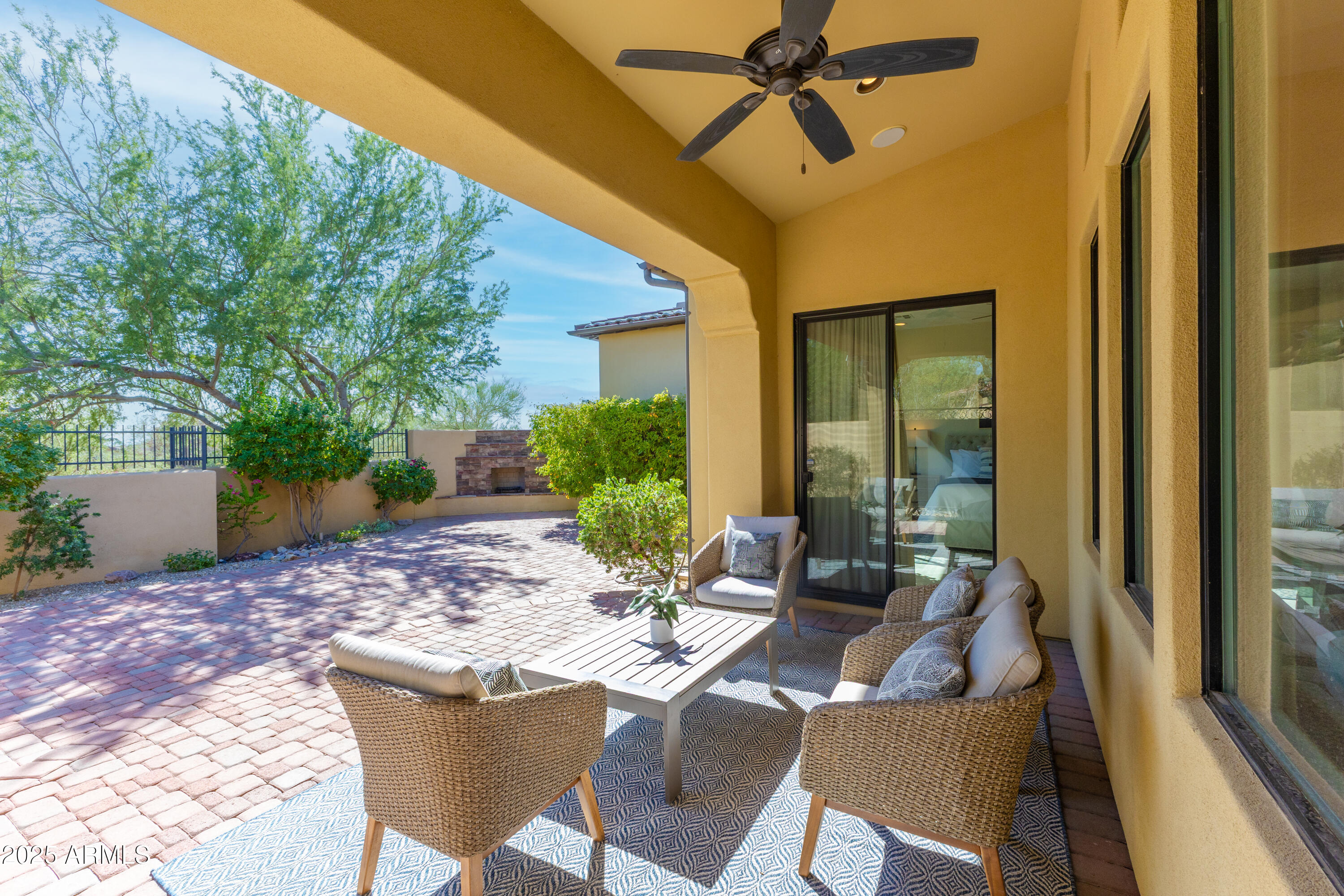 9155 E HOVERLAND Road