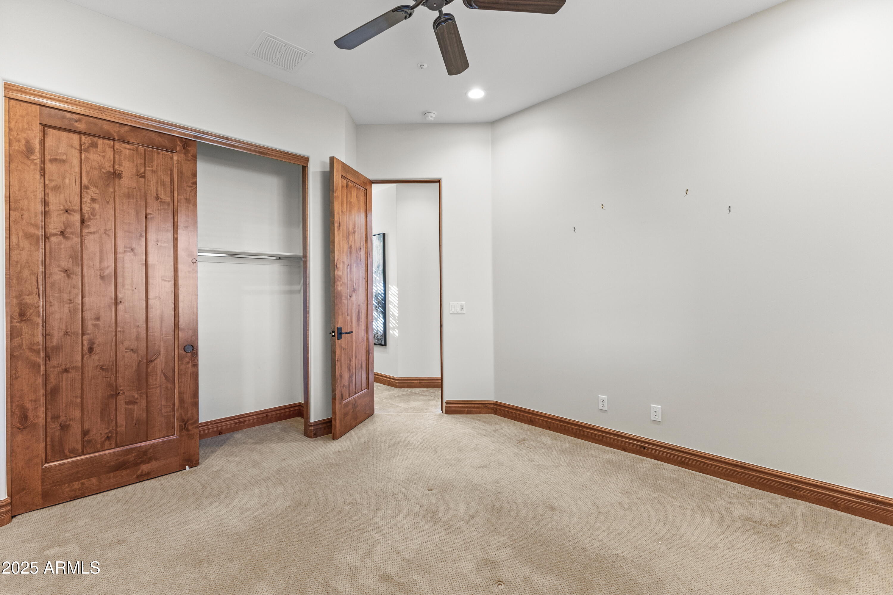 9155 E HOVERLAND Road