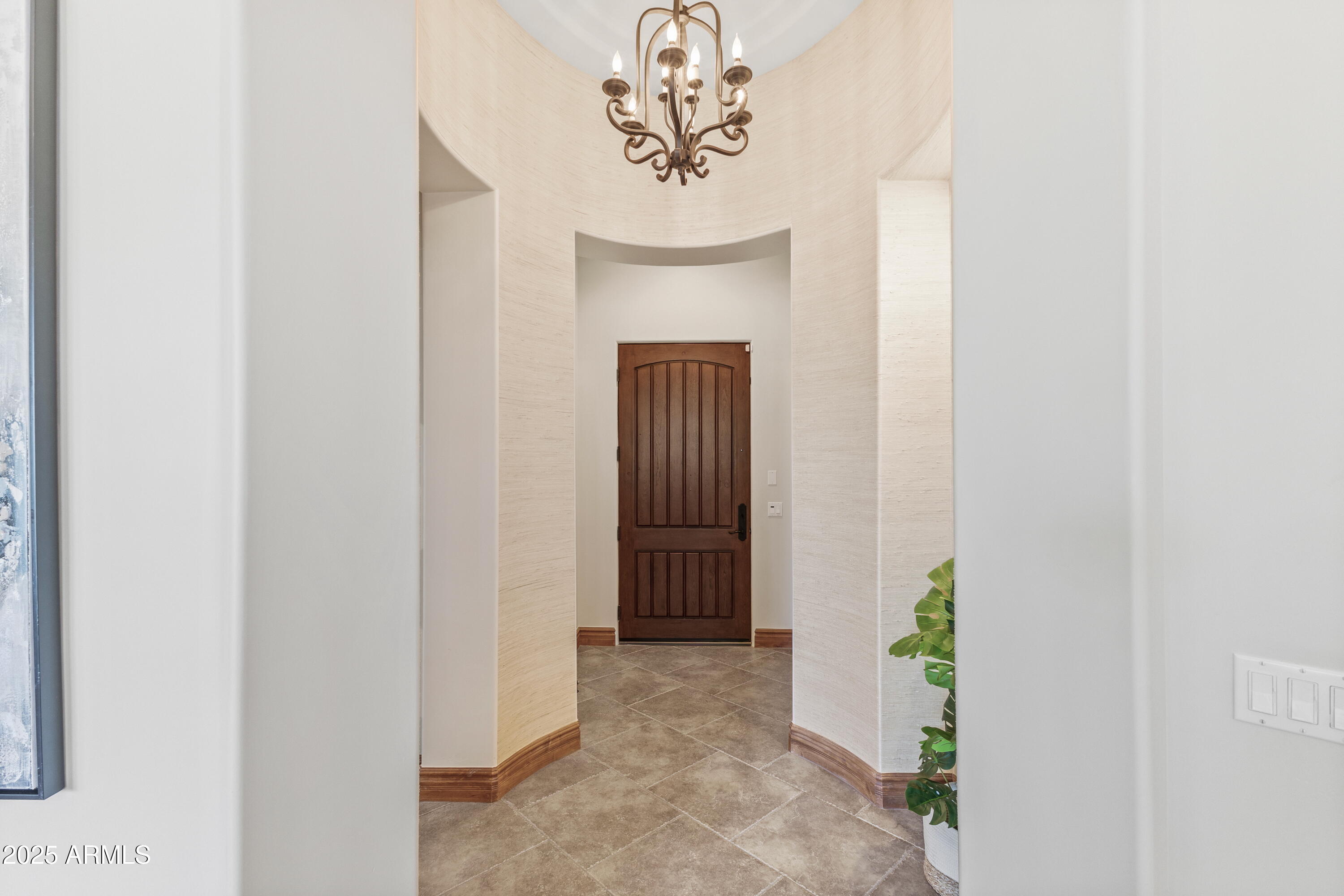 9155 E HOVERLAND Road