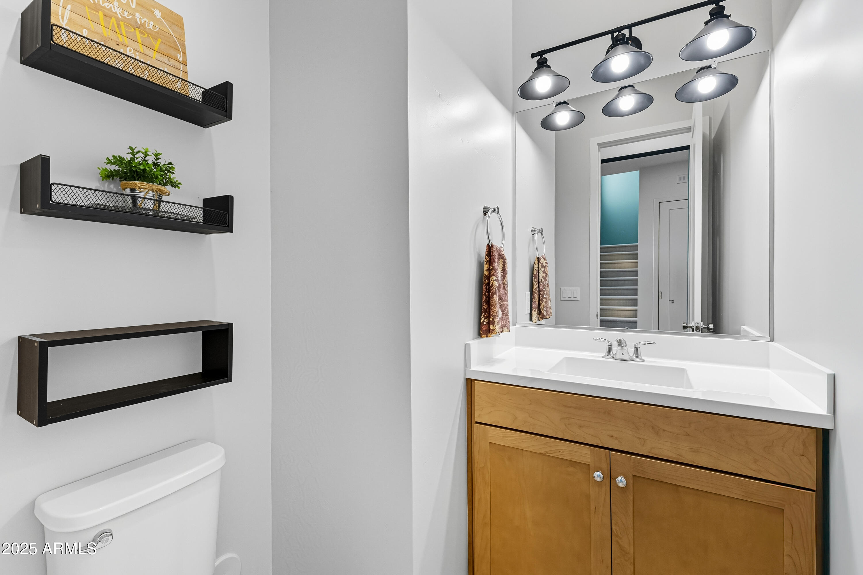 10028 E THUNDERBOLT Avenue