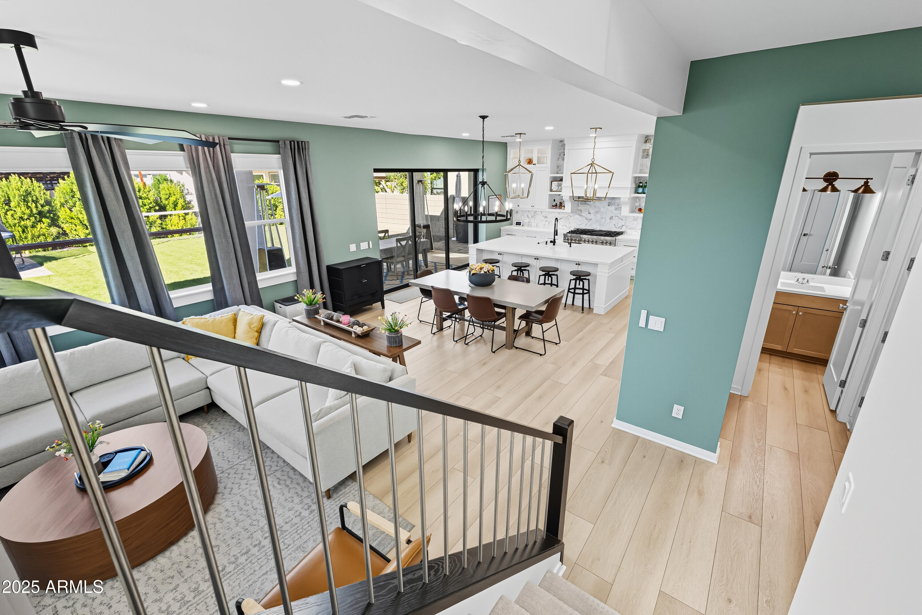 10028 E THUNDERBOLT Avenue