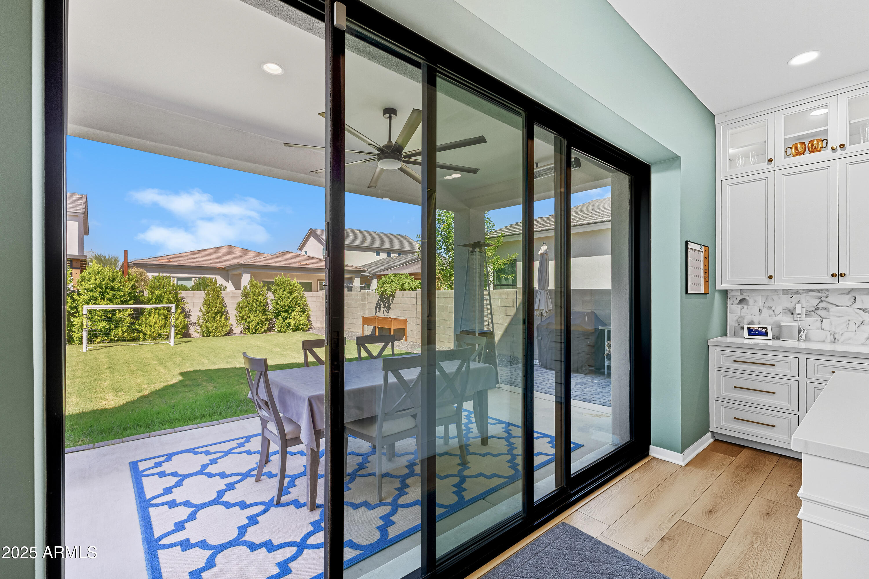 10028 E THUNDERBOLT Avenue