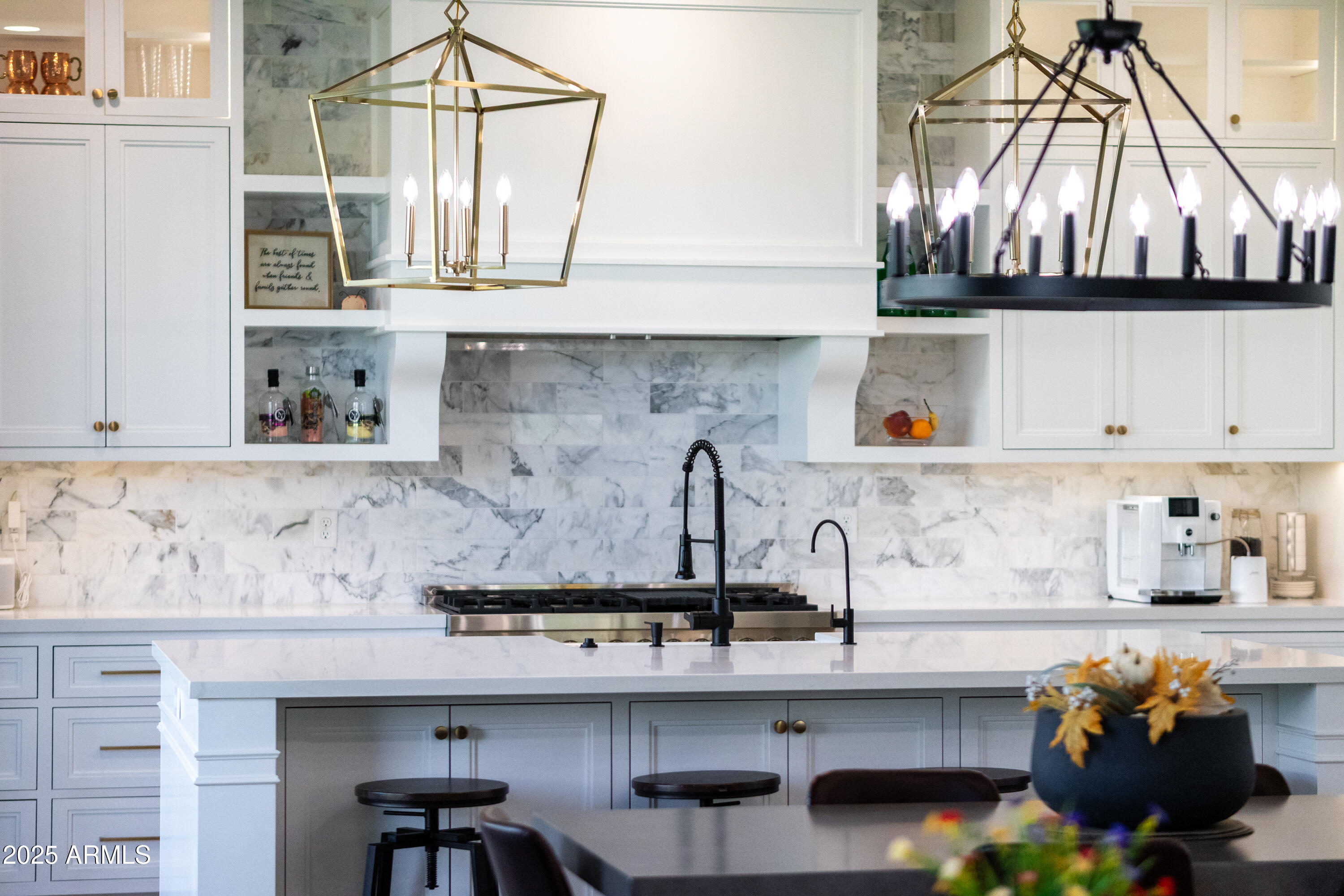 10028 E THUNDERBOLT Avenue