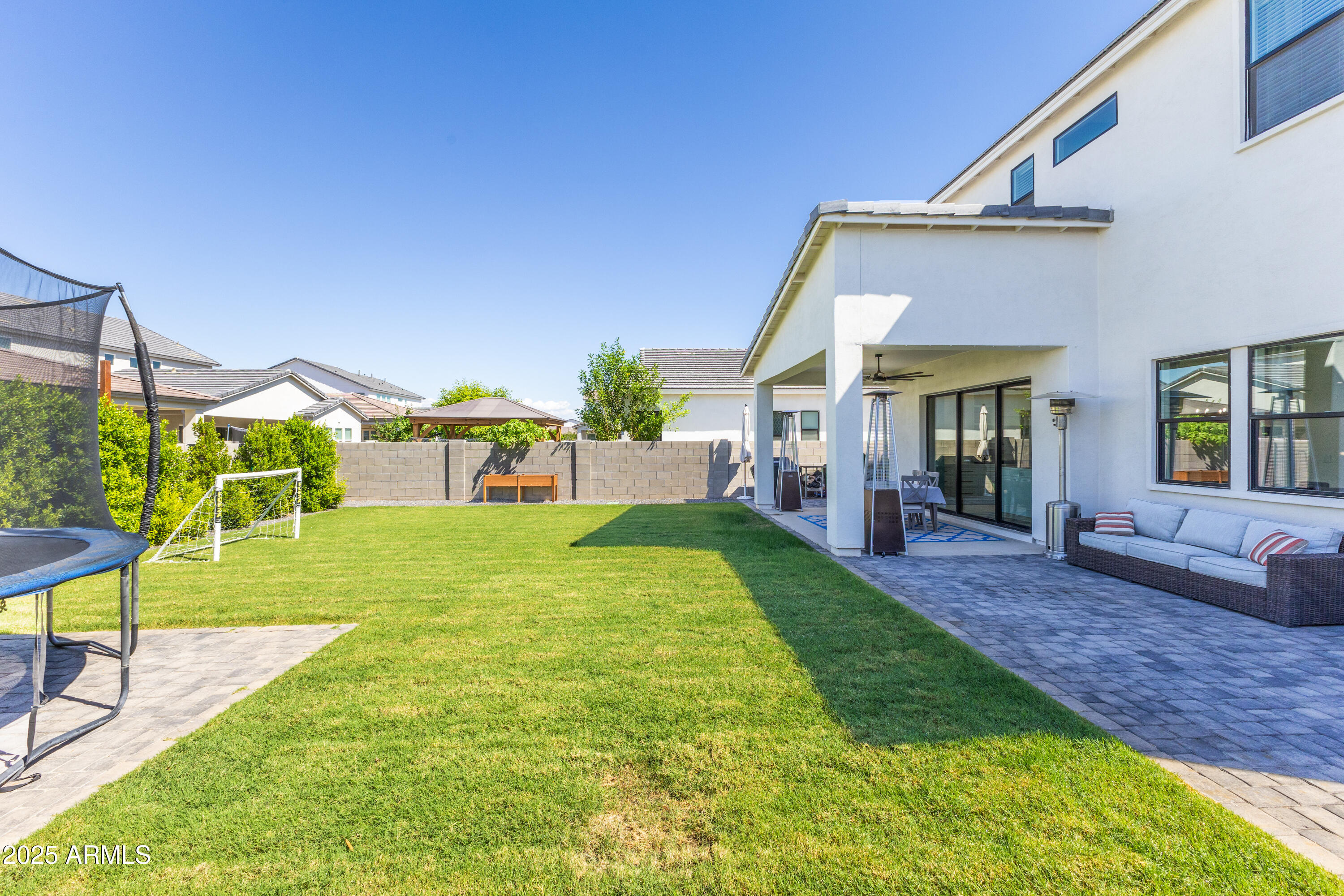 10028 E THUNDERBOLT Avenue