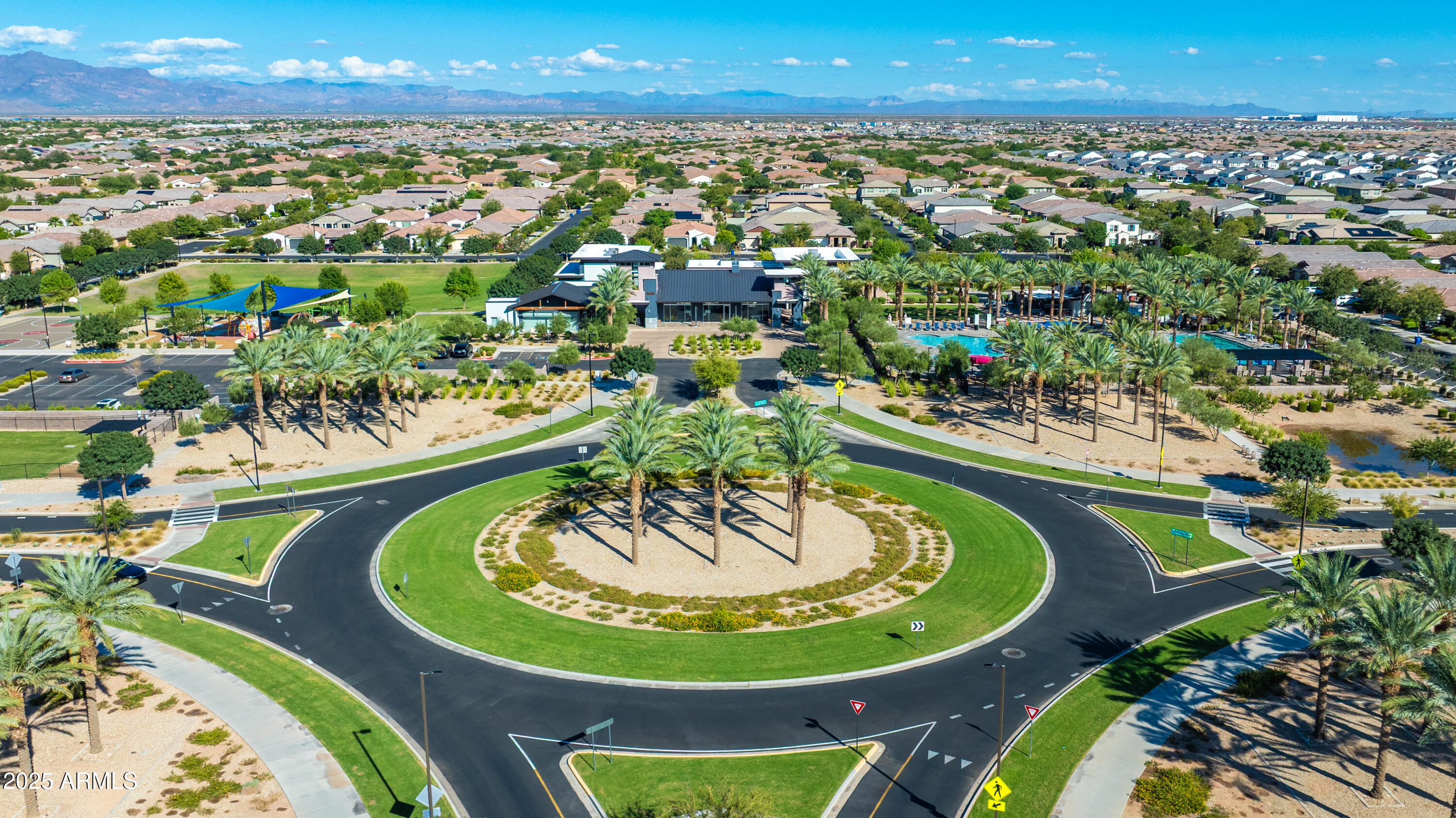 10028 E THUNDERBOLT Avenue