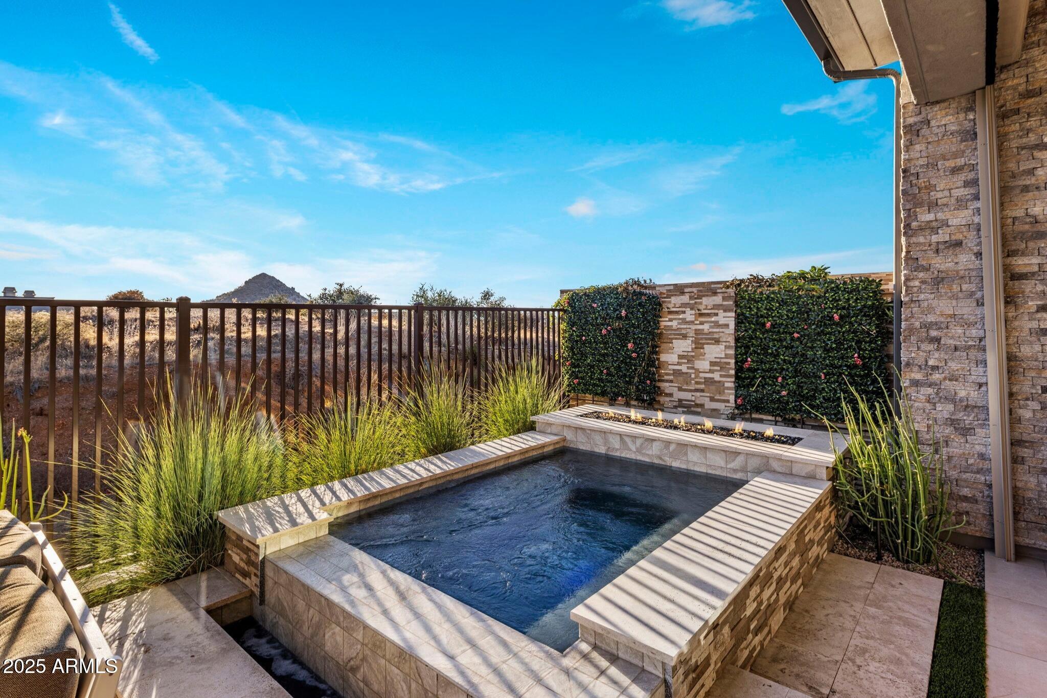 12311 E BLACK ROCK Road