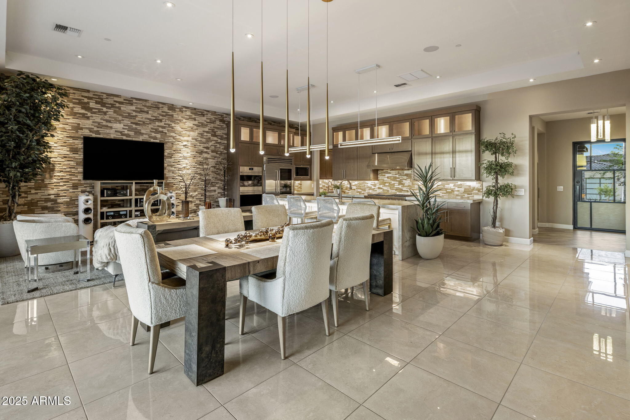 12311 E BLACK ROCK Road