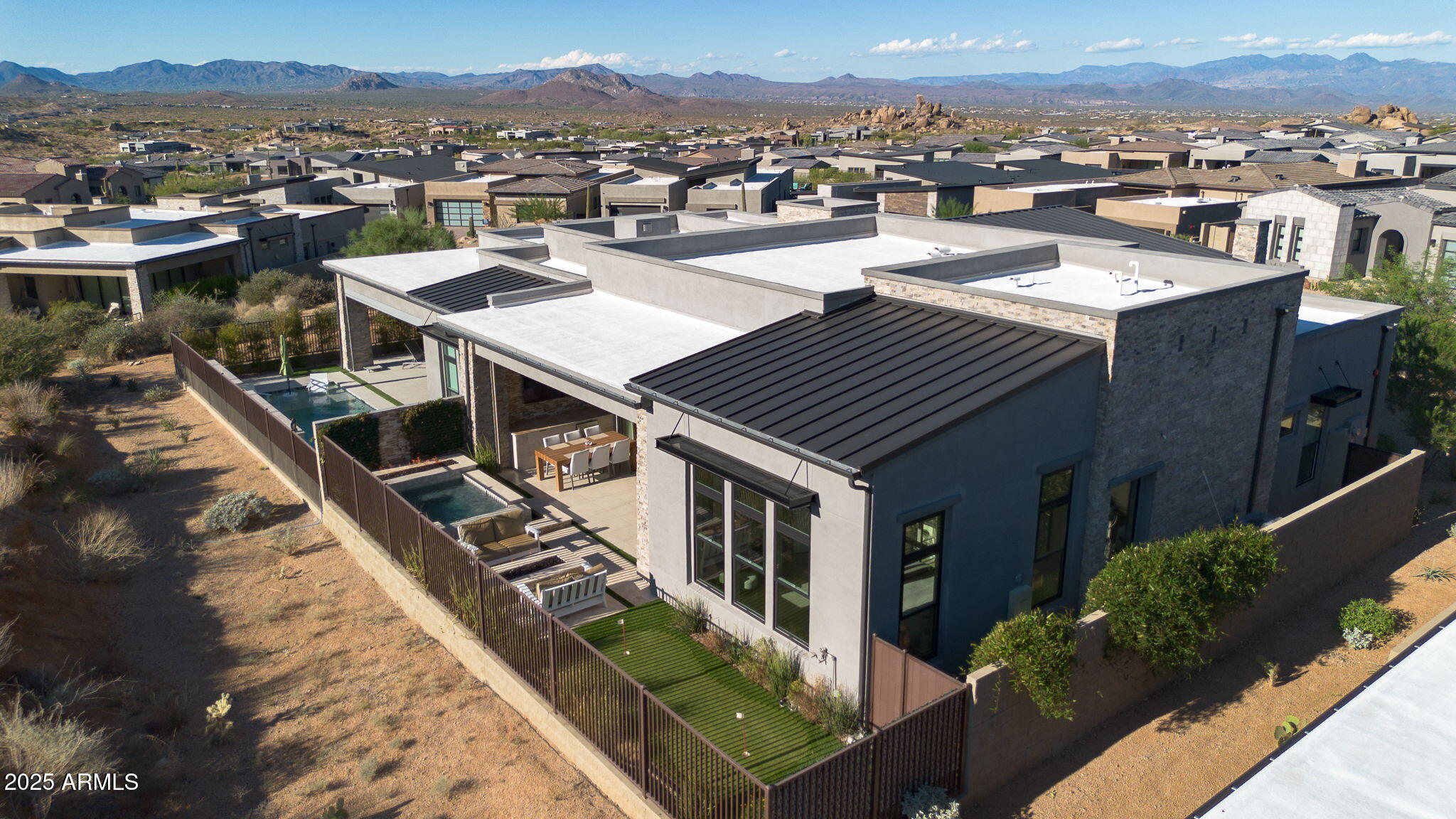 12311 E BLACK ROCK Road