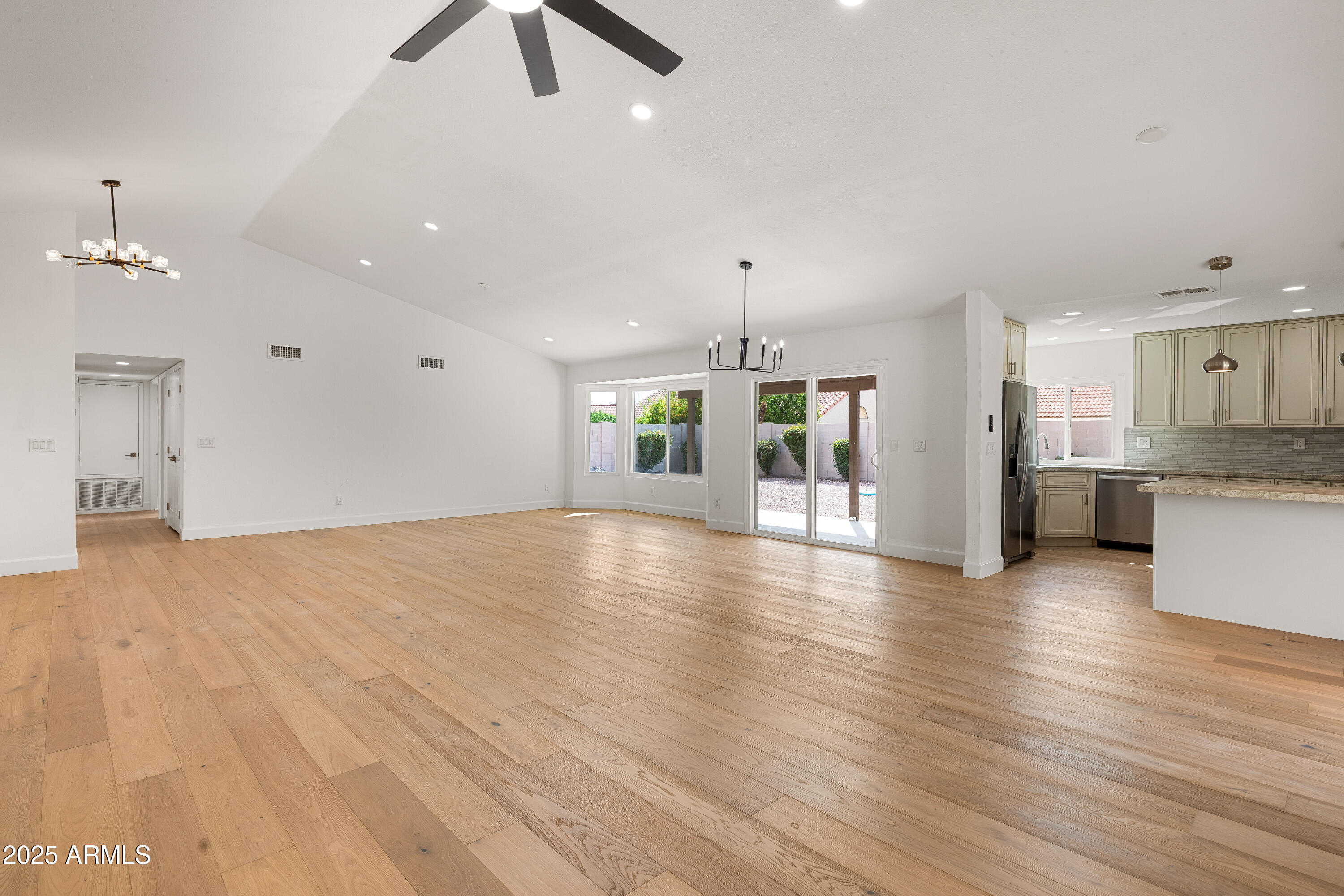 9009 E SAHUARO Drive