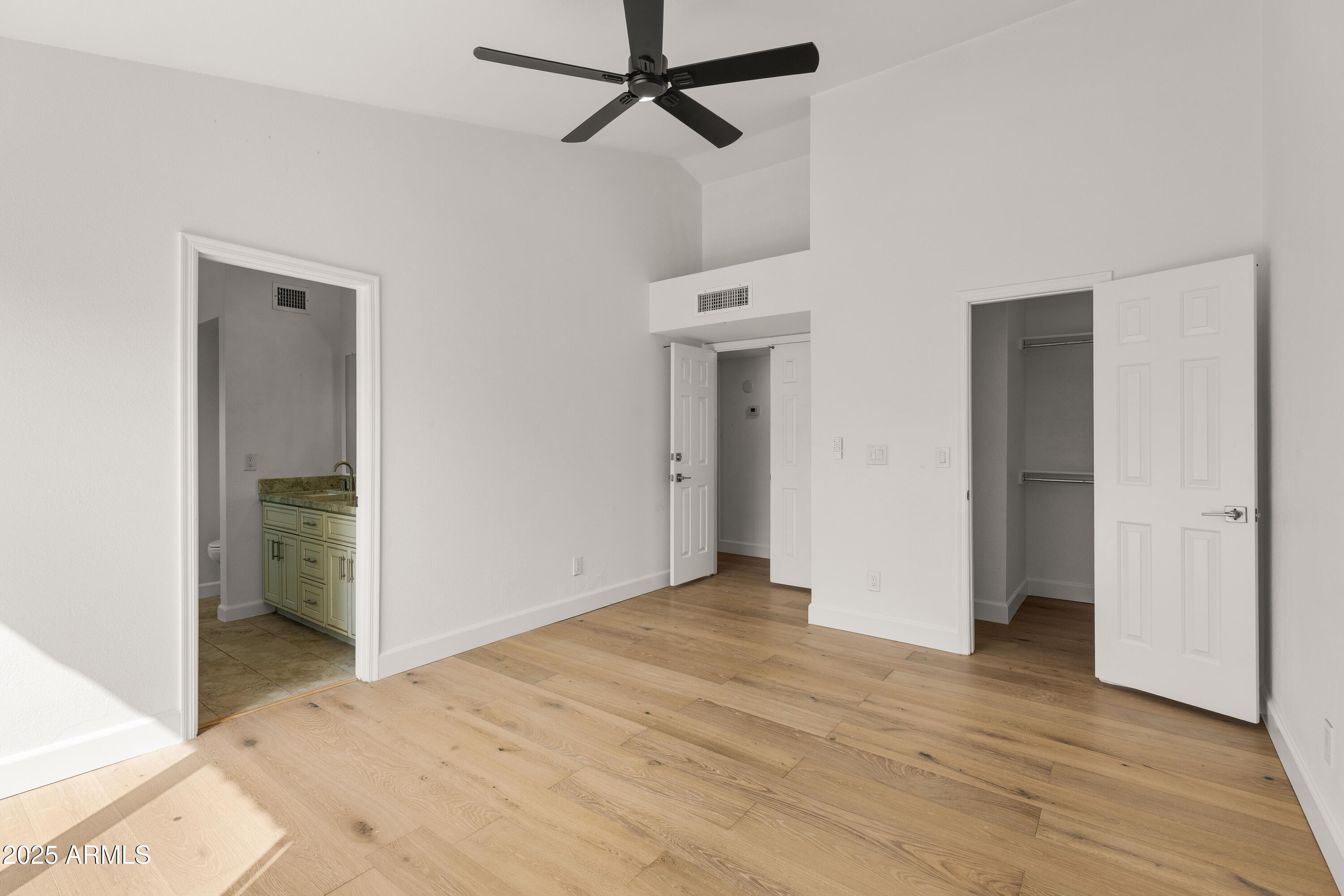 9009 E SAHUARO Drive