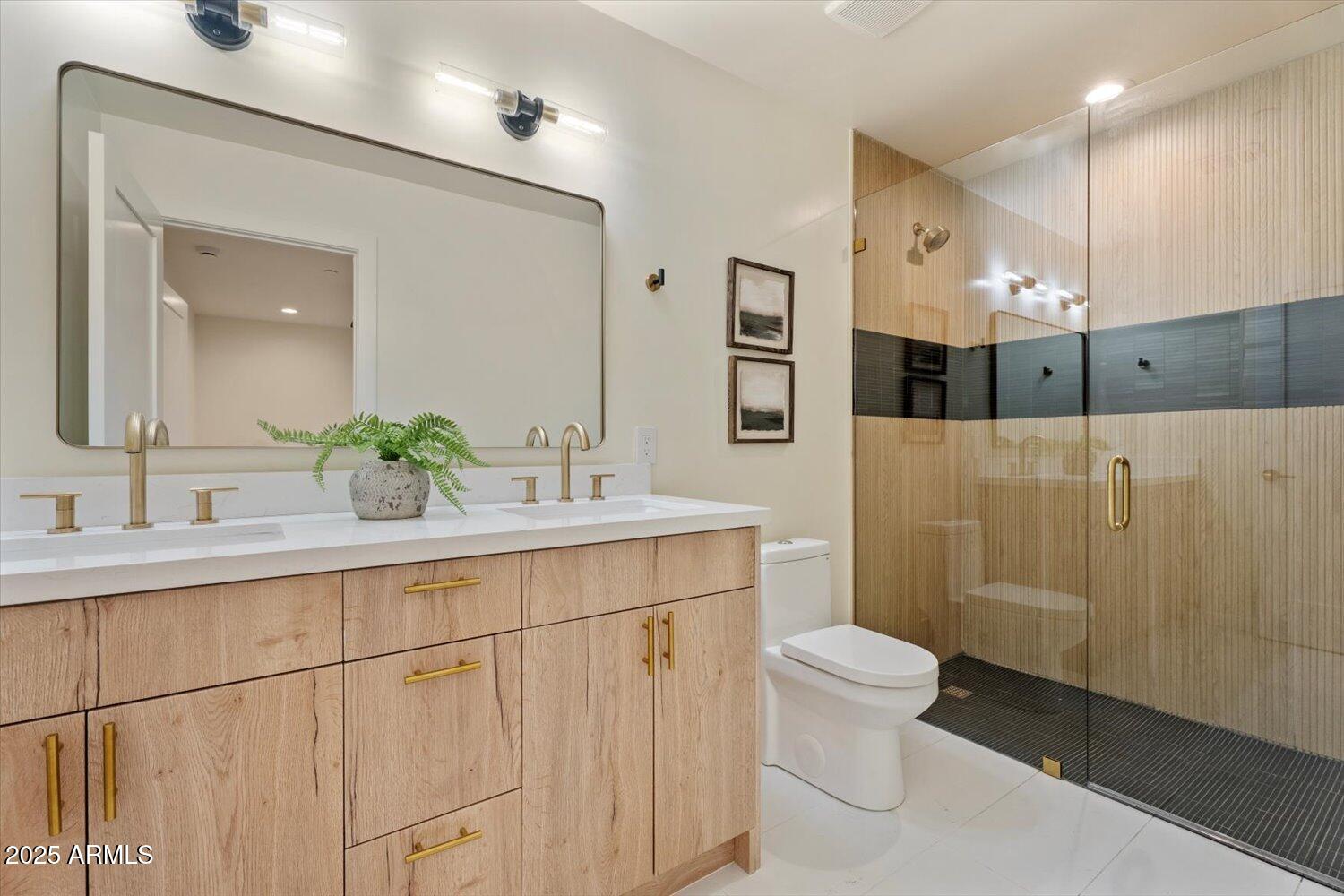 8525 E VIA DE LOS LIBROS