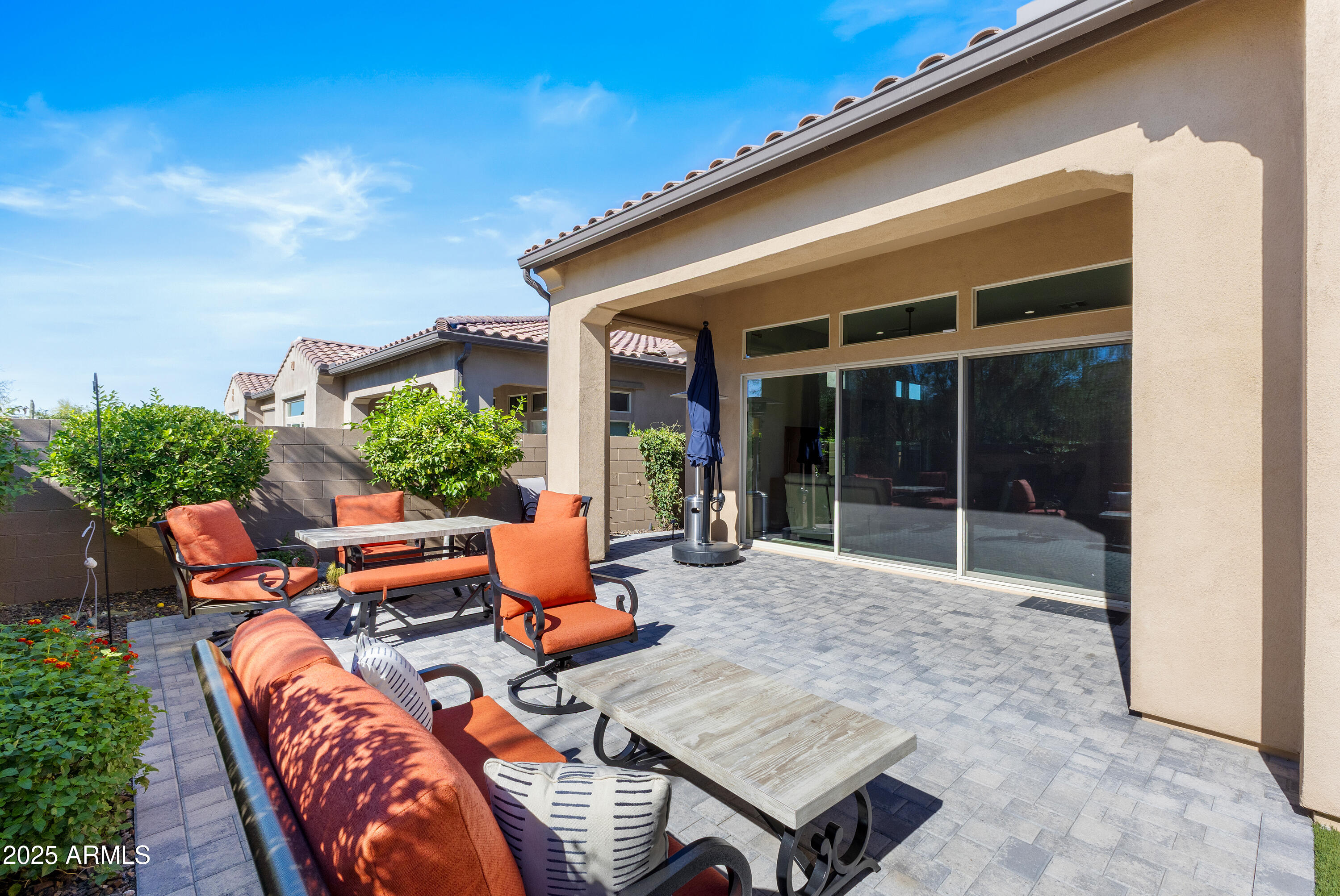 7463 E CASITAS DEL RIO Drive