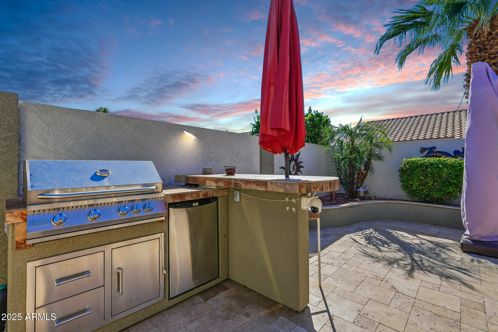 7137 E LAGUNA AZUL Avenue