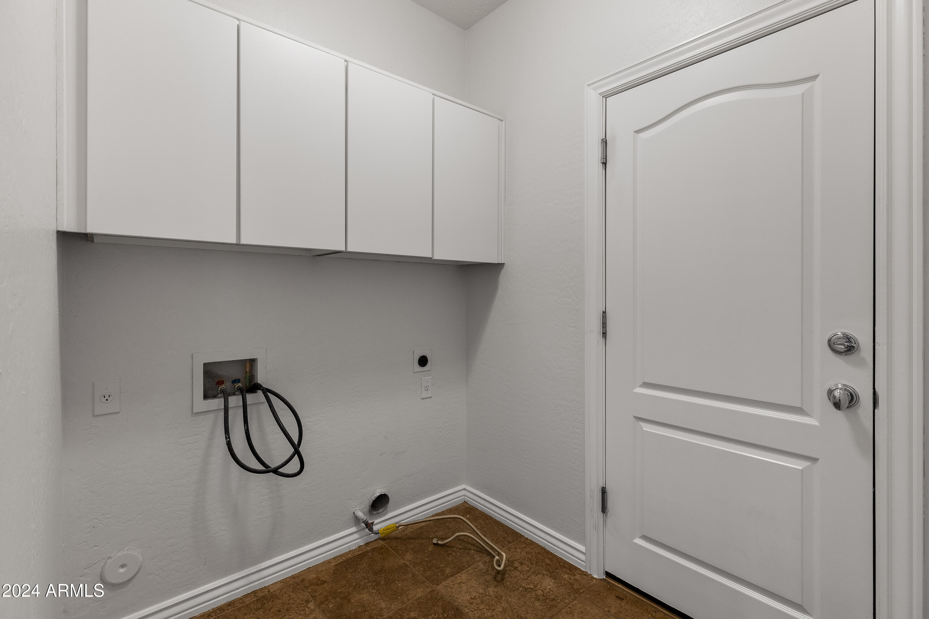 8883 E Mountain Spring Road