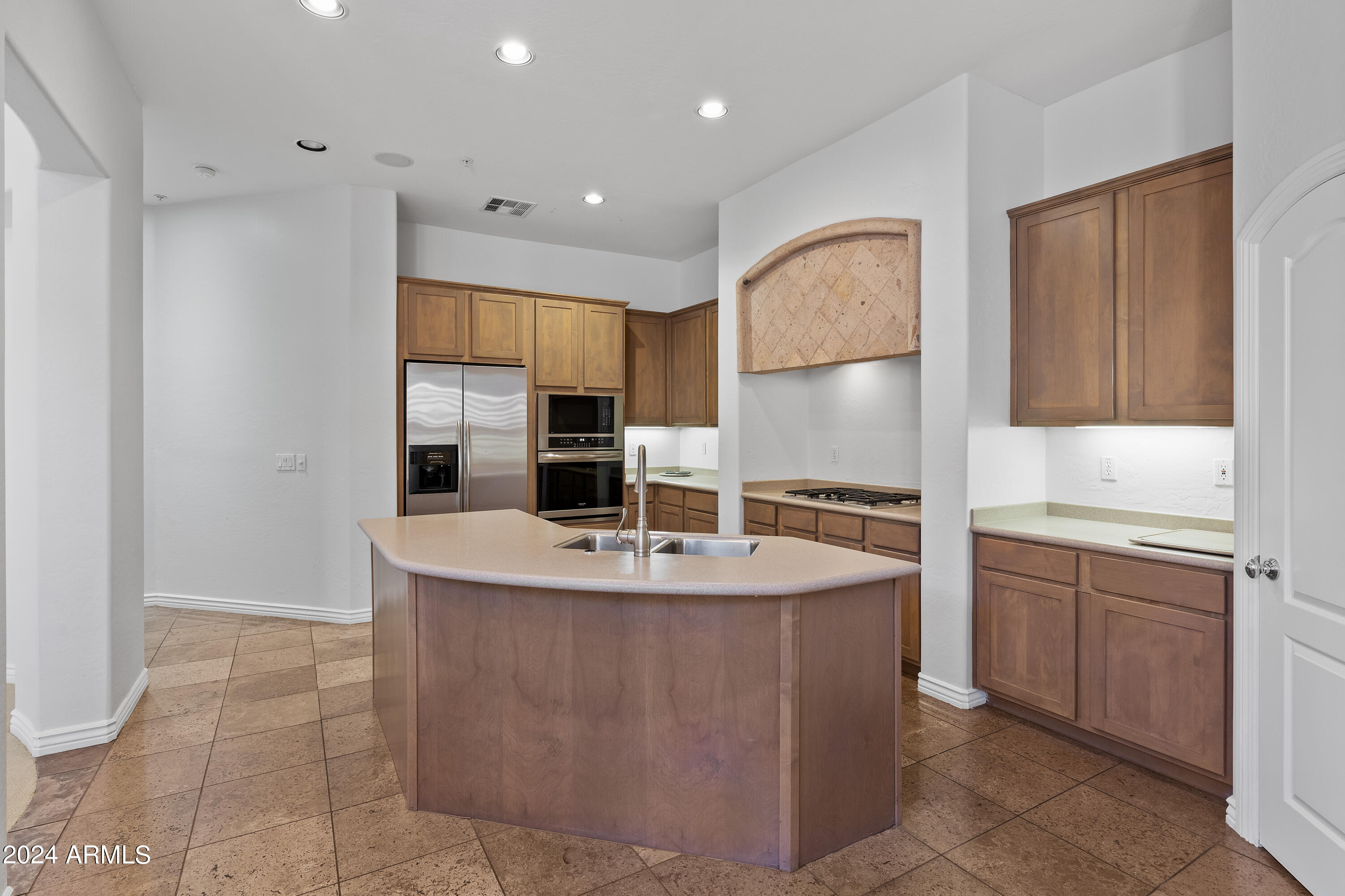 8883 E Mountain Spring Road