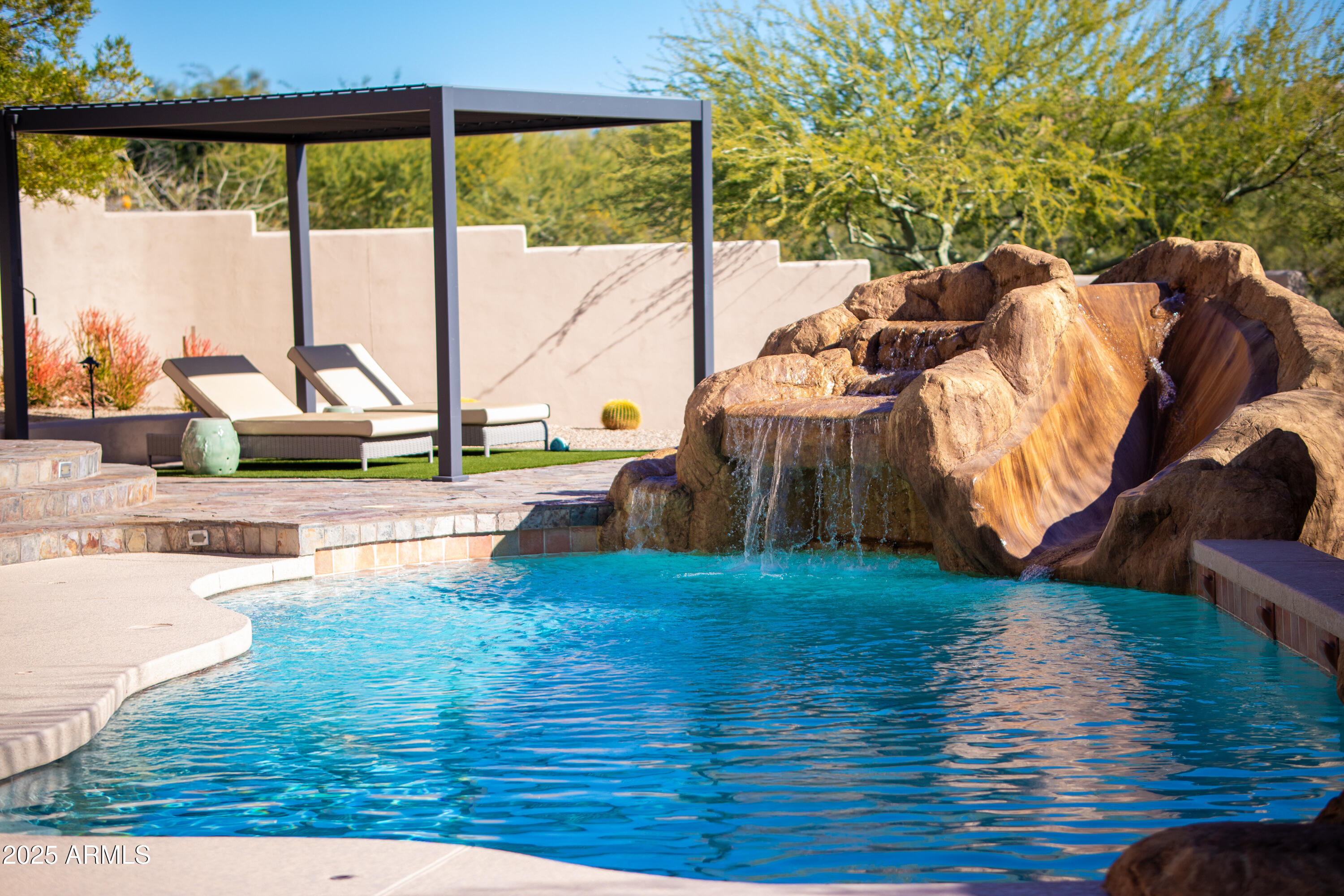 10275 E WINTER SUN Drive