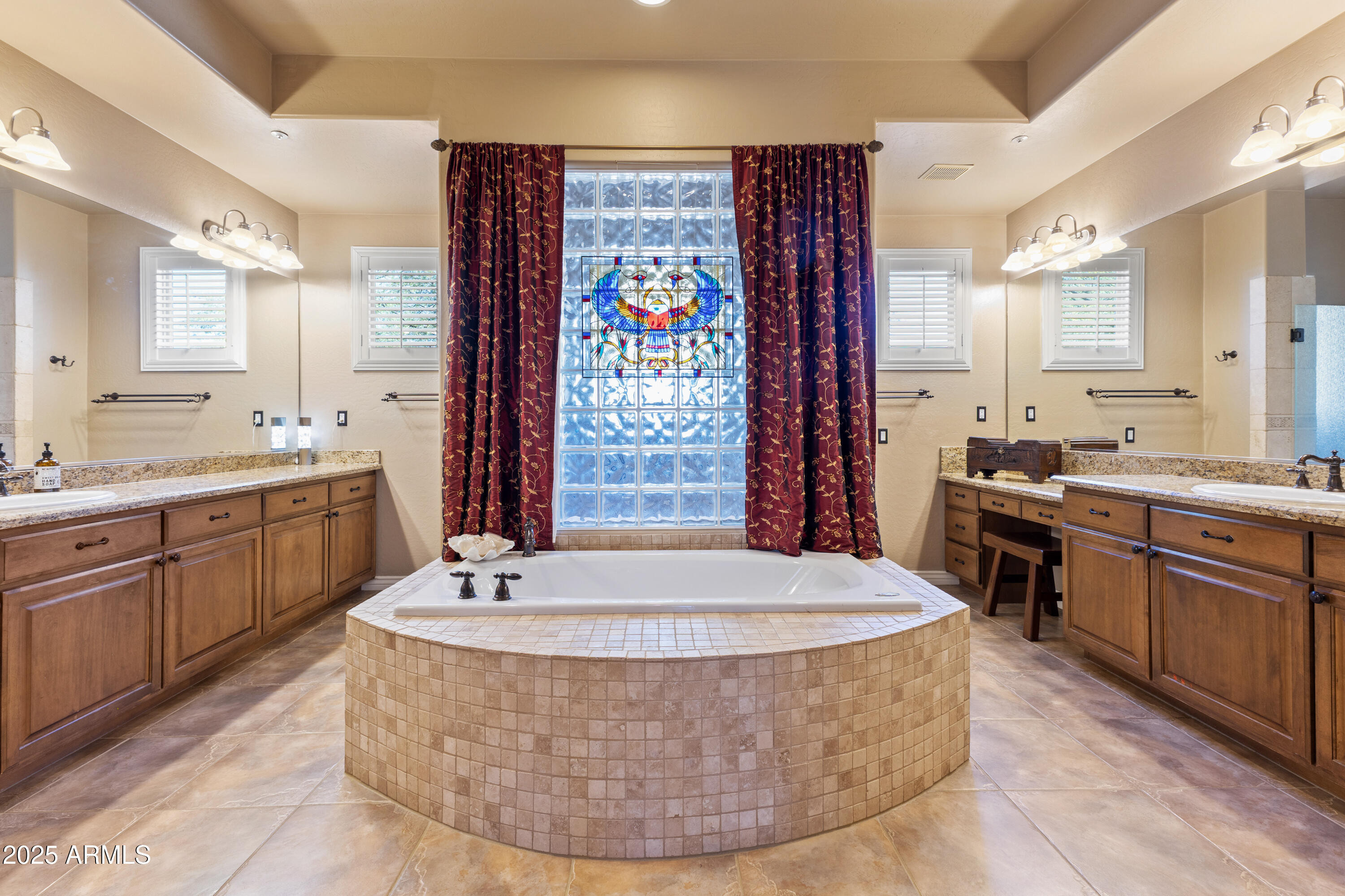 10275 E WINTER SUN Drive