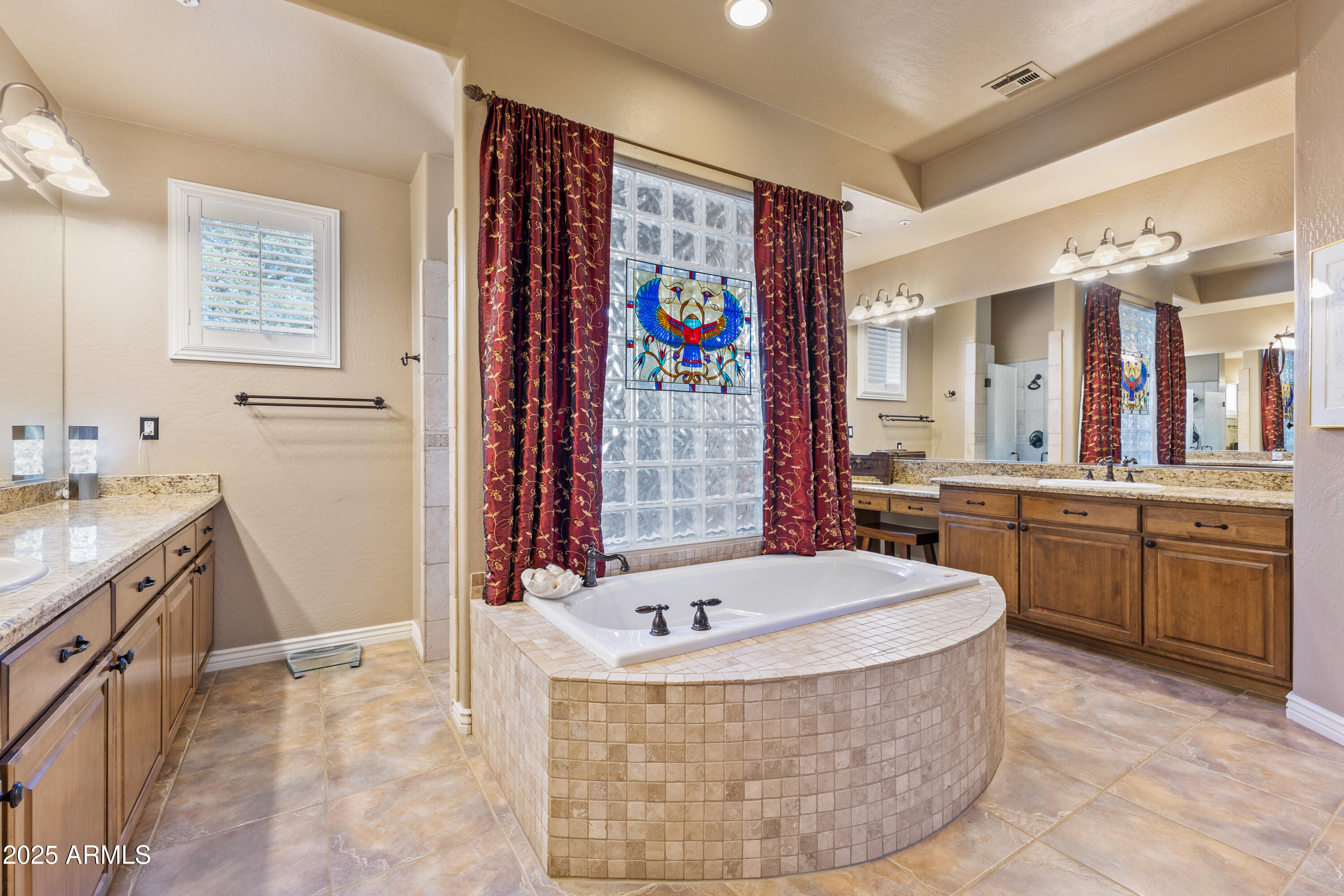 10275 E WINTER SUN Drive