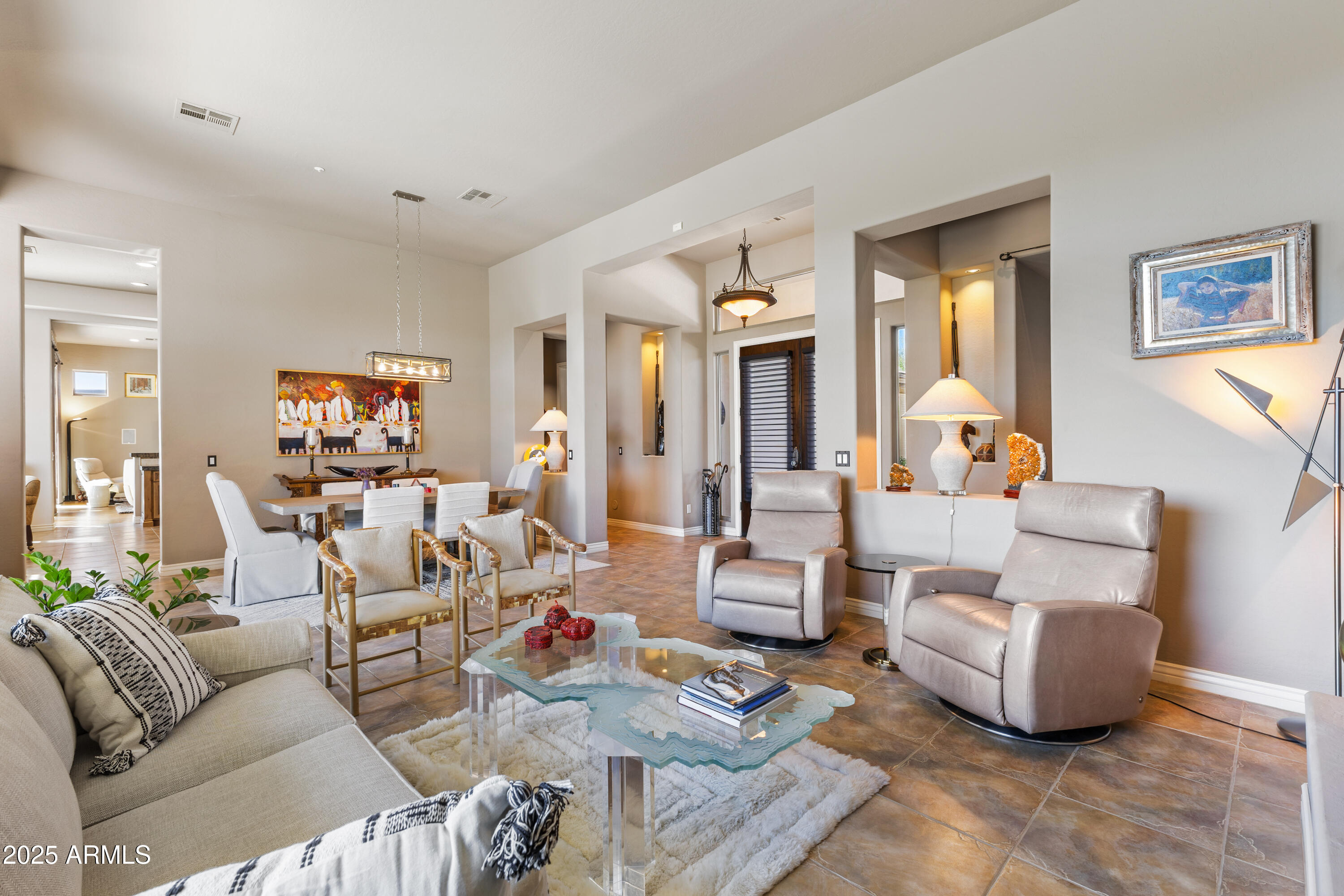 10275 E WINTER SUN Drive