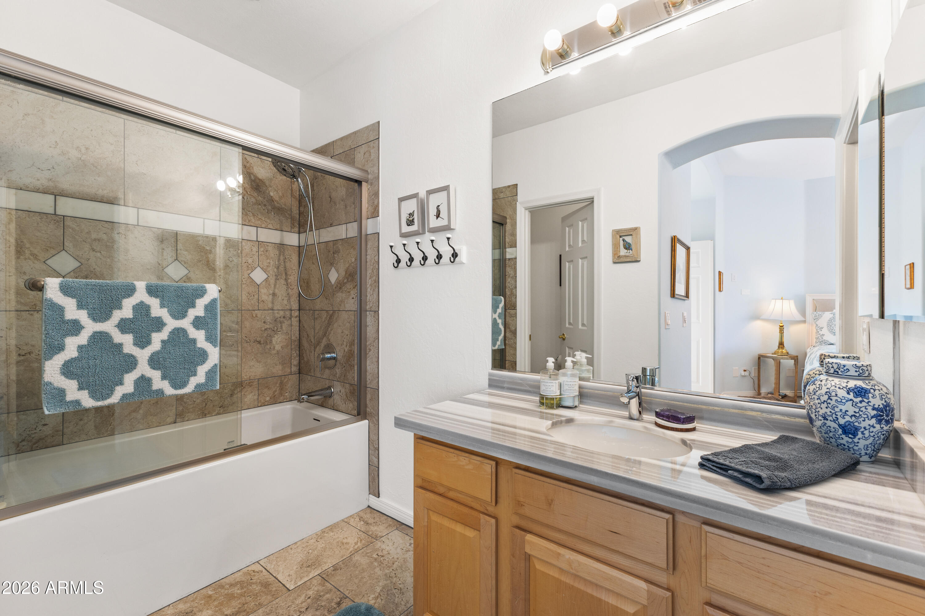 15240 N CLUBGATE Drive 141