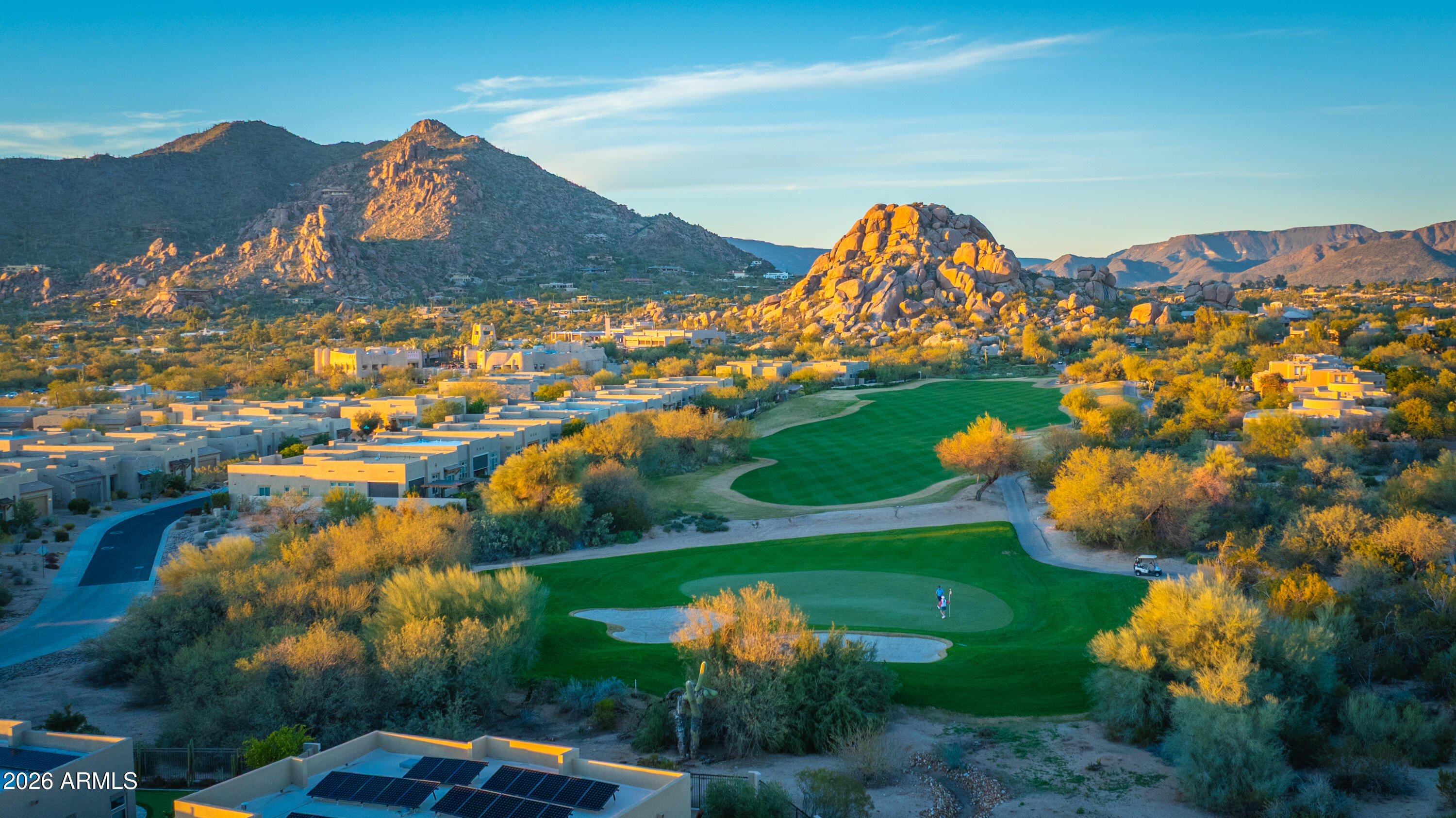 7238 E THORNTREE Drive