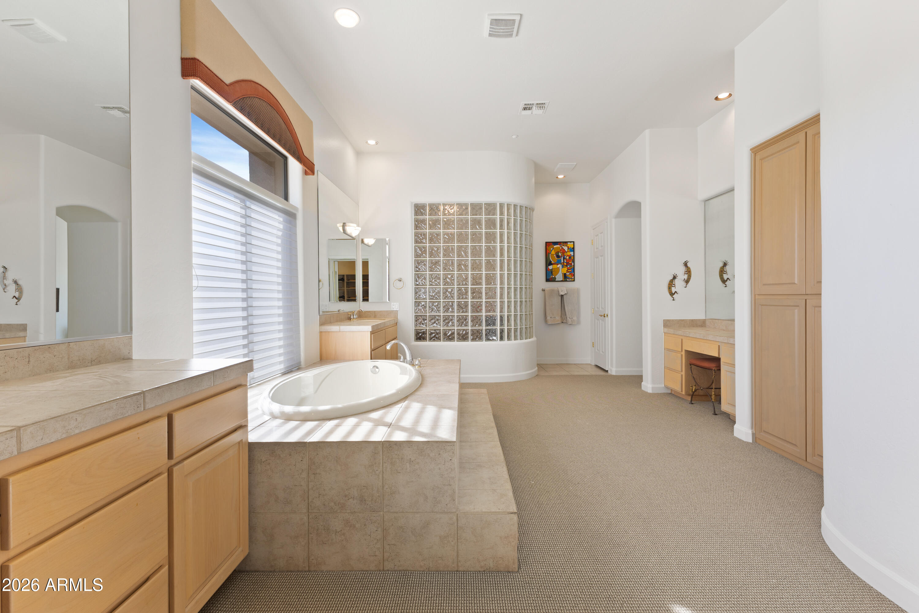 9290 E THOMPSON PEAK Parkway 255