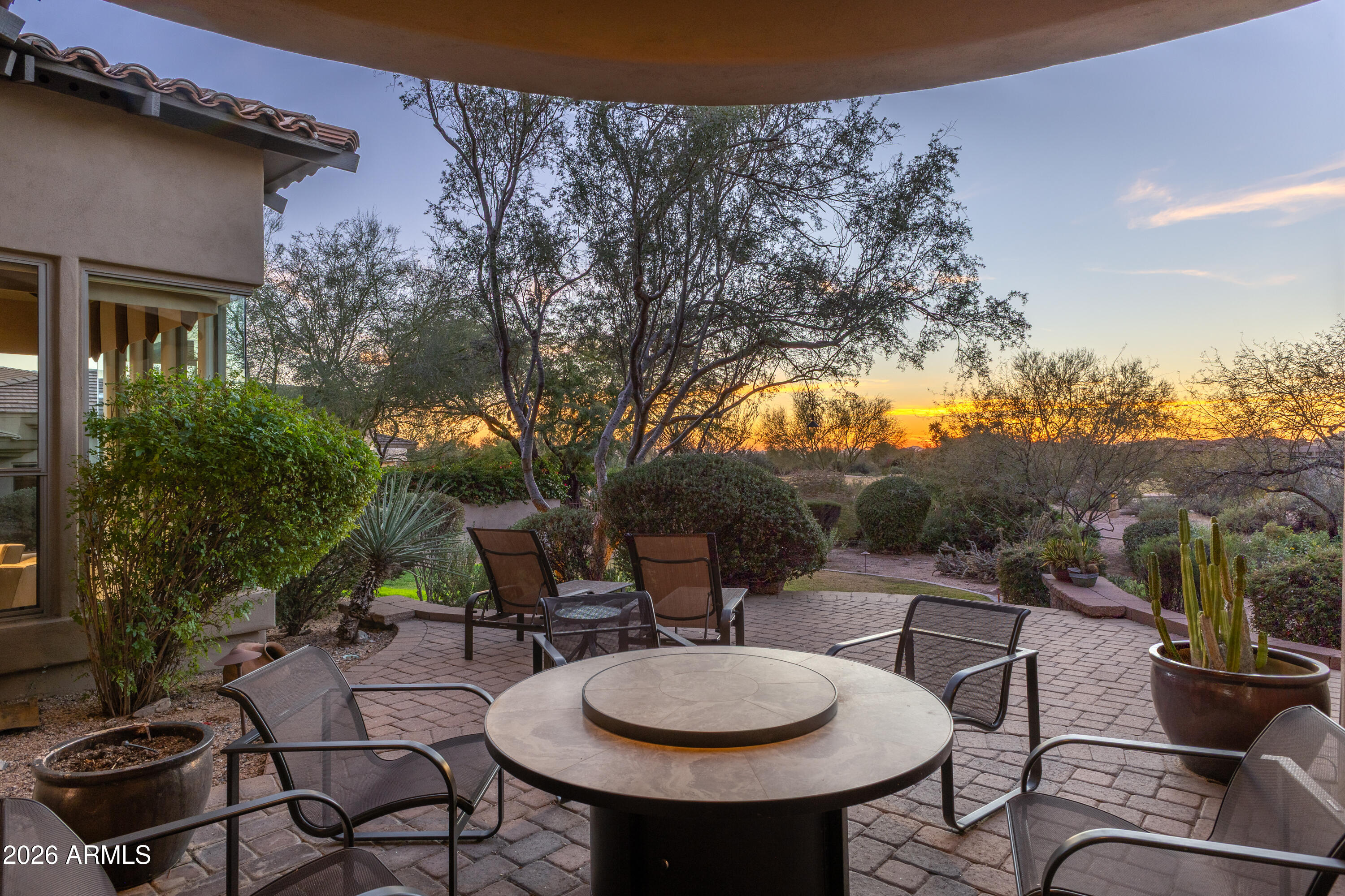 9290 E THOMPSON PEAK Parkway 255