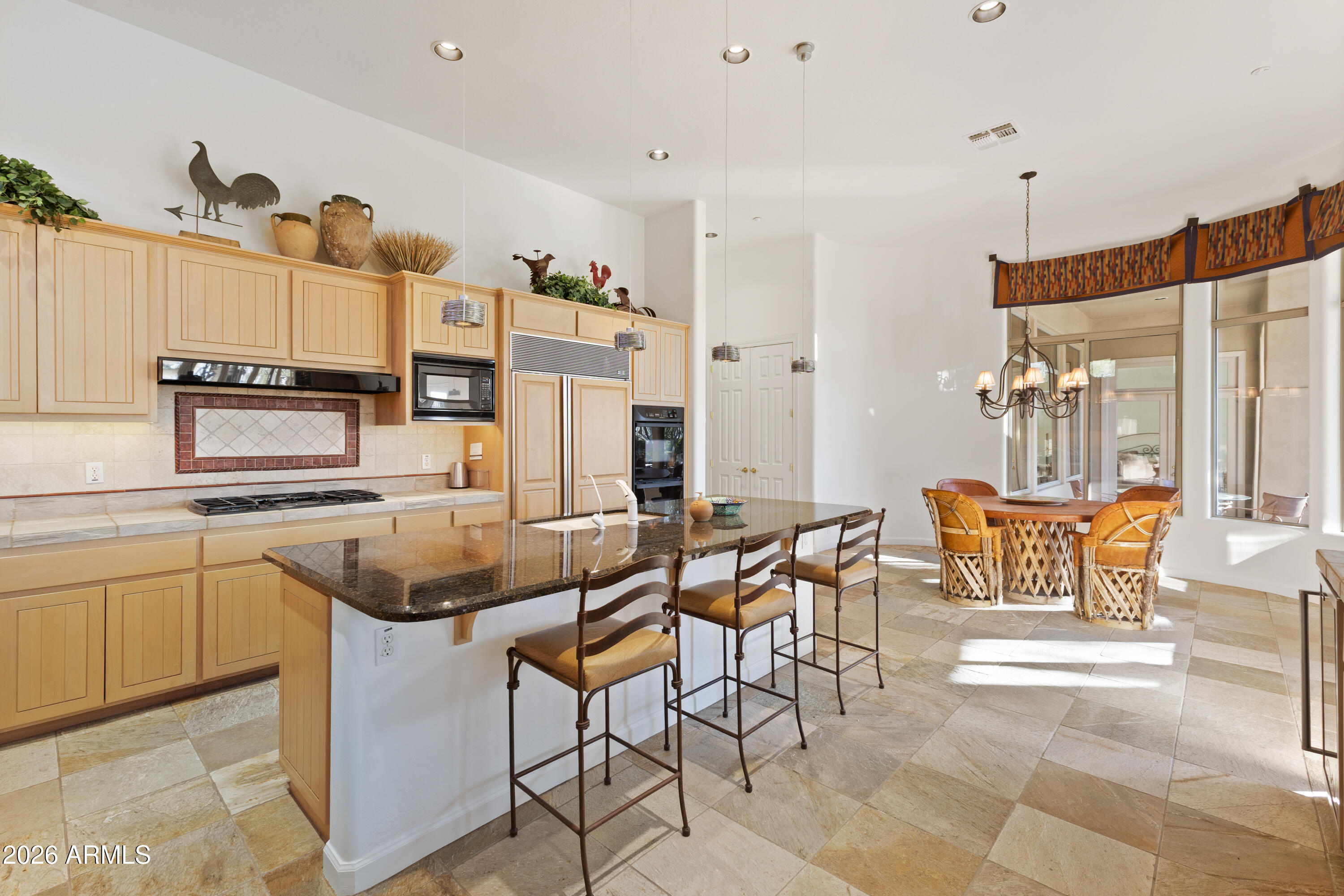 9290 E THOMPSON PEAK Parkway 255