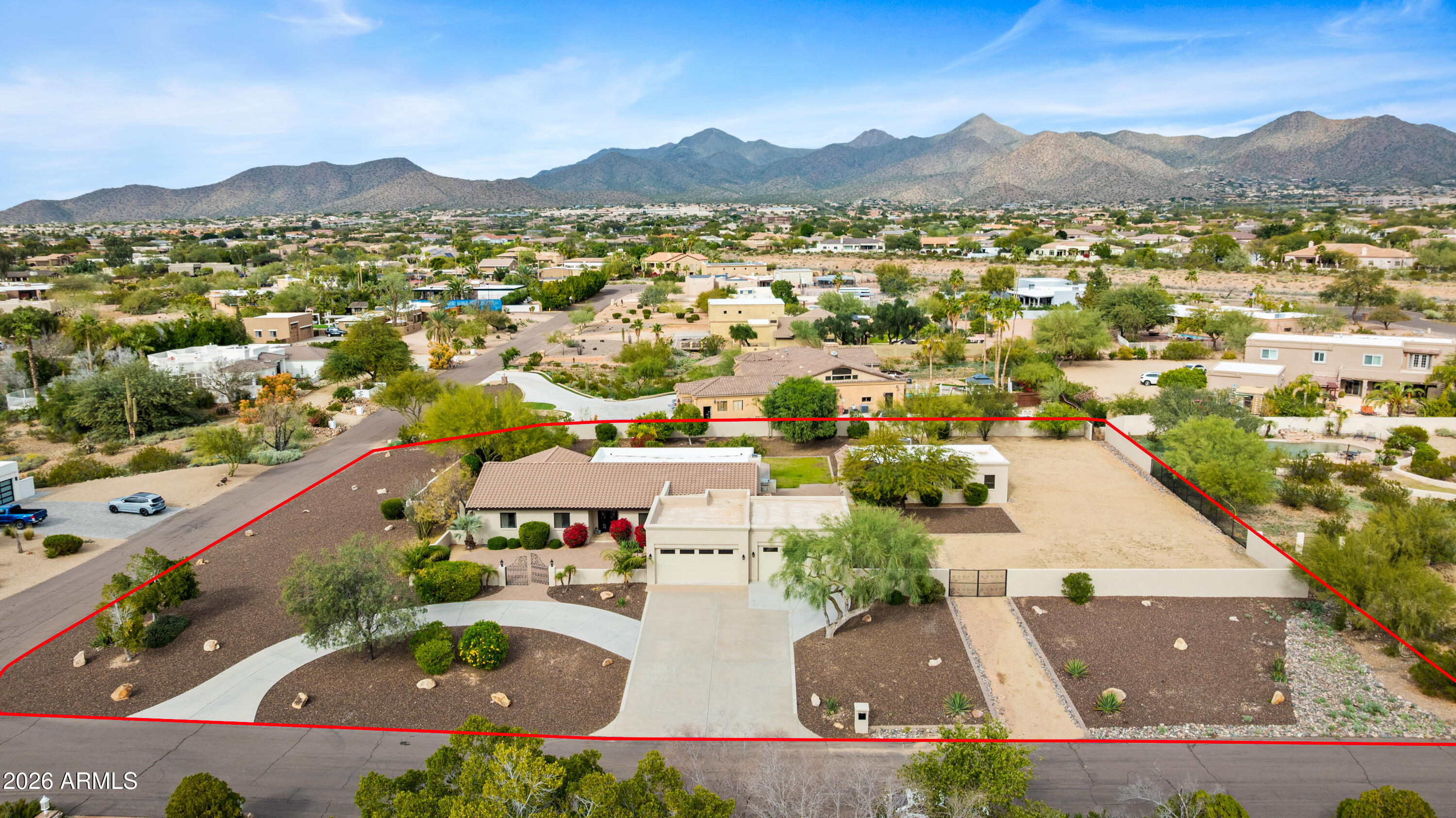 12700 E DOUBLETREE RANCH Road