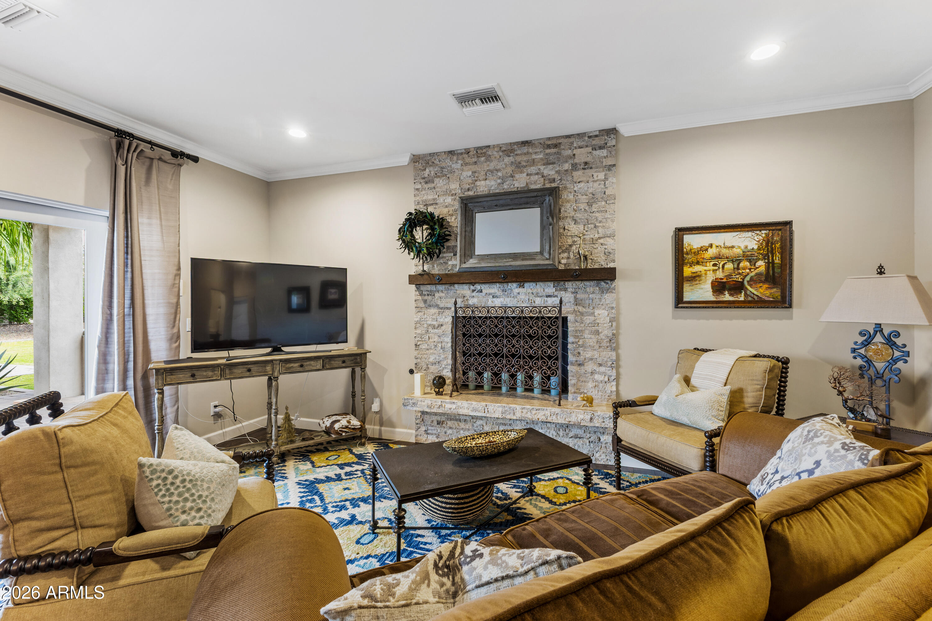 12700 E DOUBLETREE RANCH Road