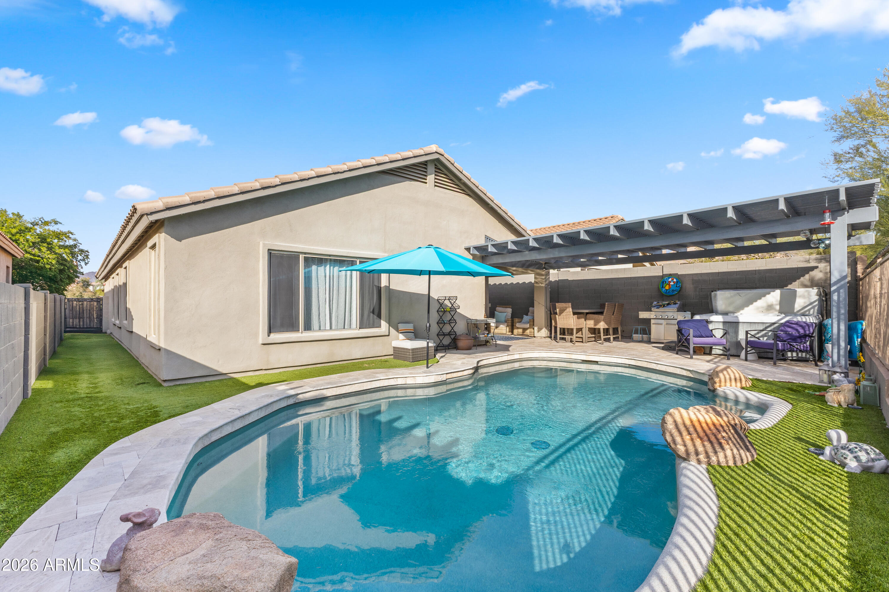 10459 E HILLERY Drive