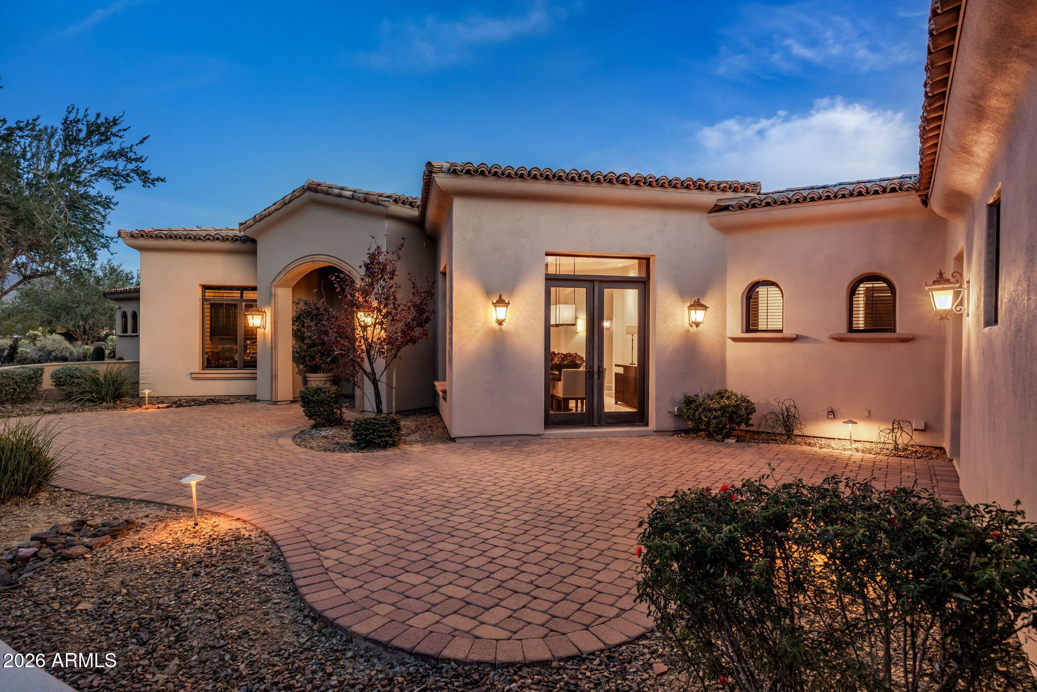 9067 E SIERRA PINTA Drive