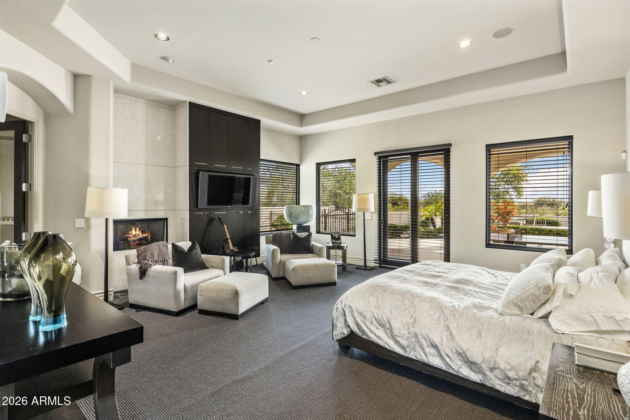 9067 E SIERRA PINTA Drive