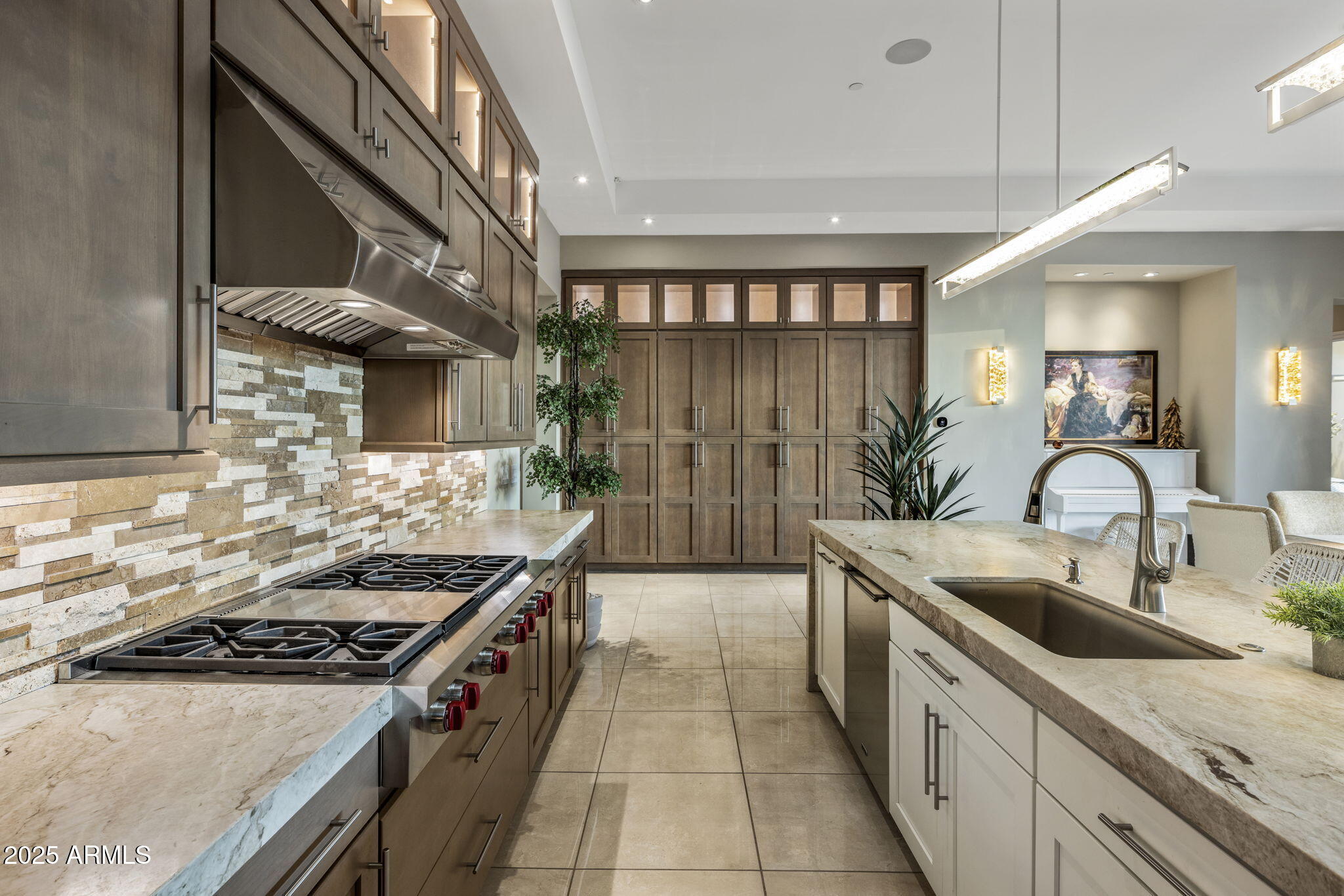 12311 E BLACK ROCK Road