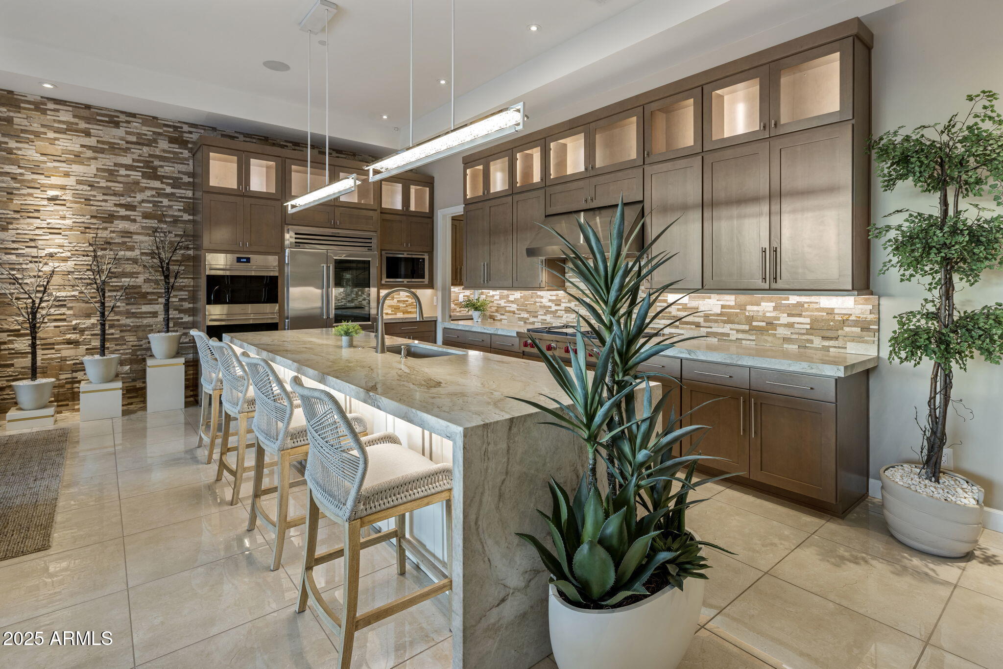 12311 E BLACK ROCK Road